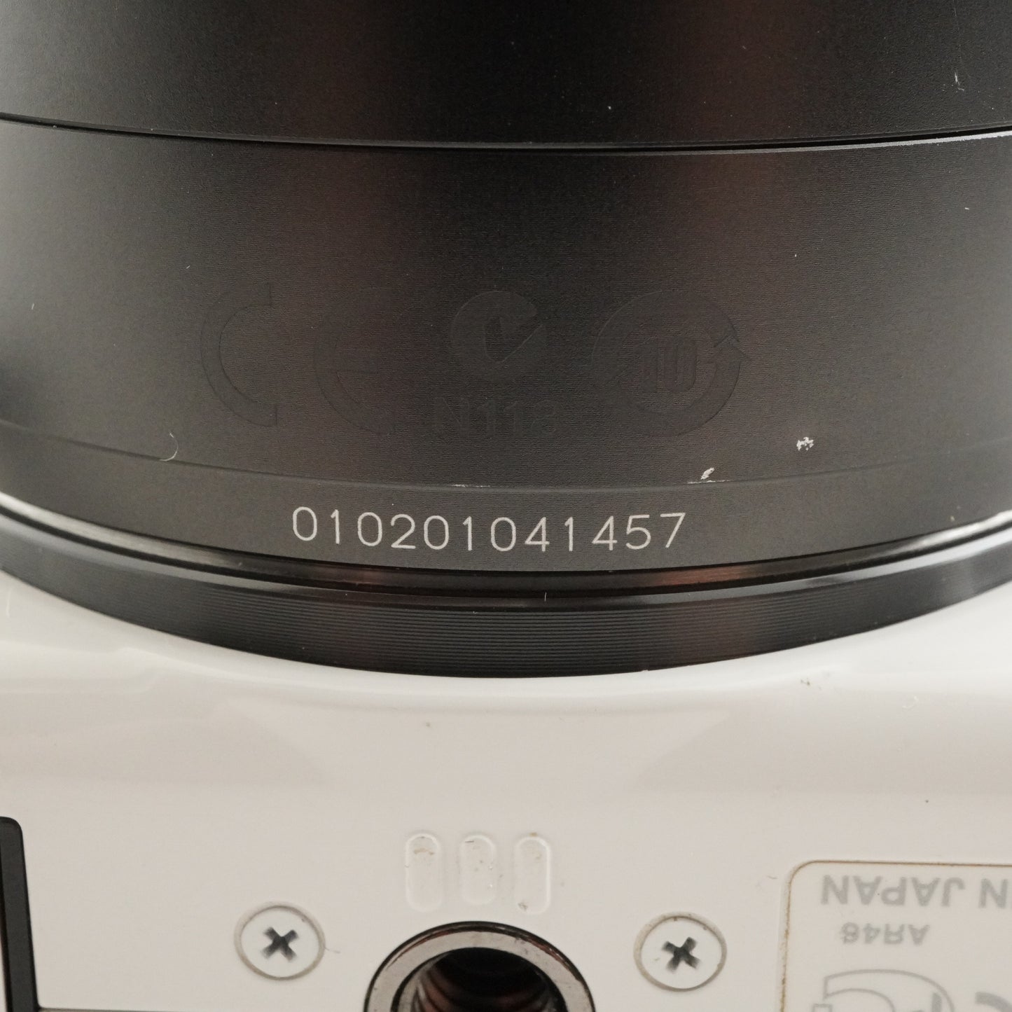 Canon EOS M White + EF-M 18-55mm IS STM + 4GB SDHC Card from Japan #10065