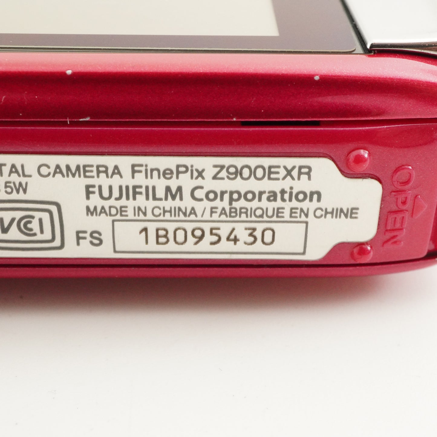 FUJIFILM FinePix Z900 EXR Pink + 2GB SD Card Digital Camera from Japan #11280