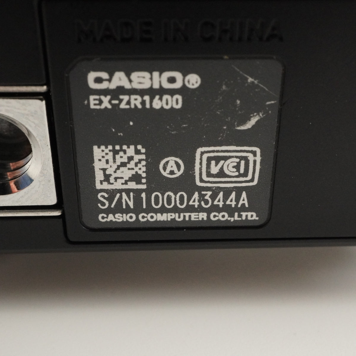 CASIO EXILIM EX-ZR1600 Silver + 4GB SDHC Card Digital Camera from Japan #13110