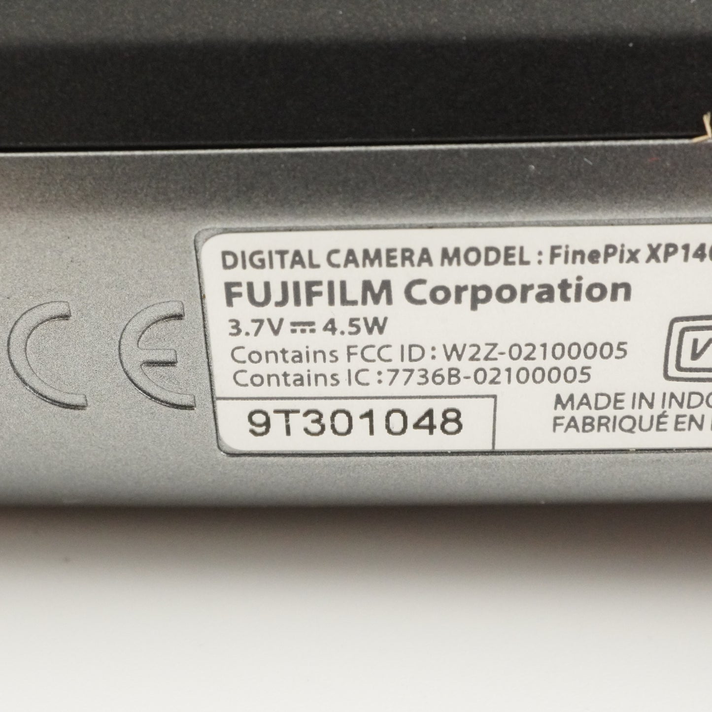 FUJIFILM FinePix XP140 Dark Silver + 4GB SDHC Card from Japan #6883