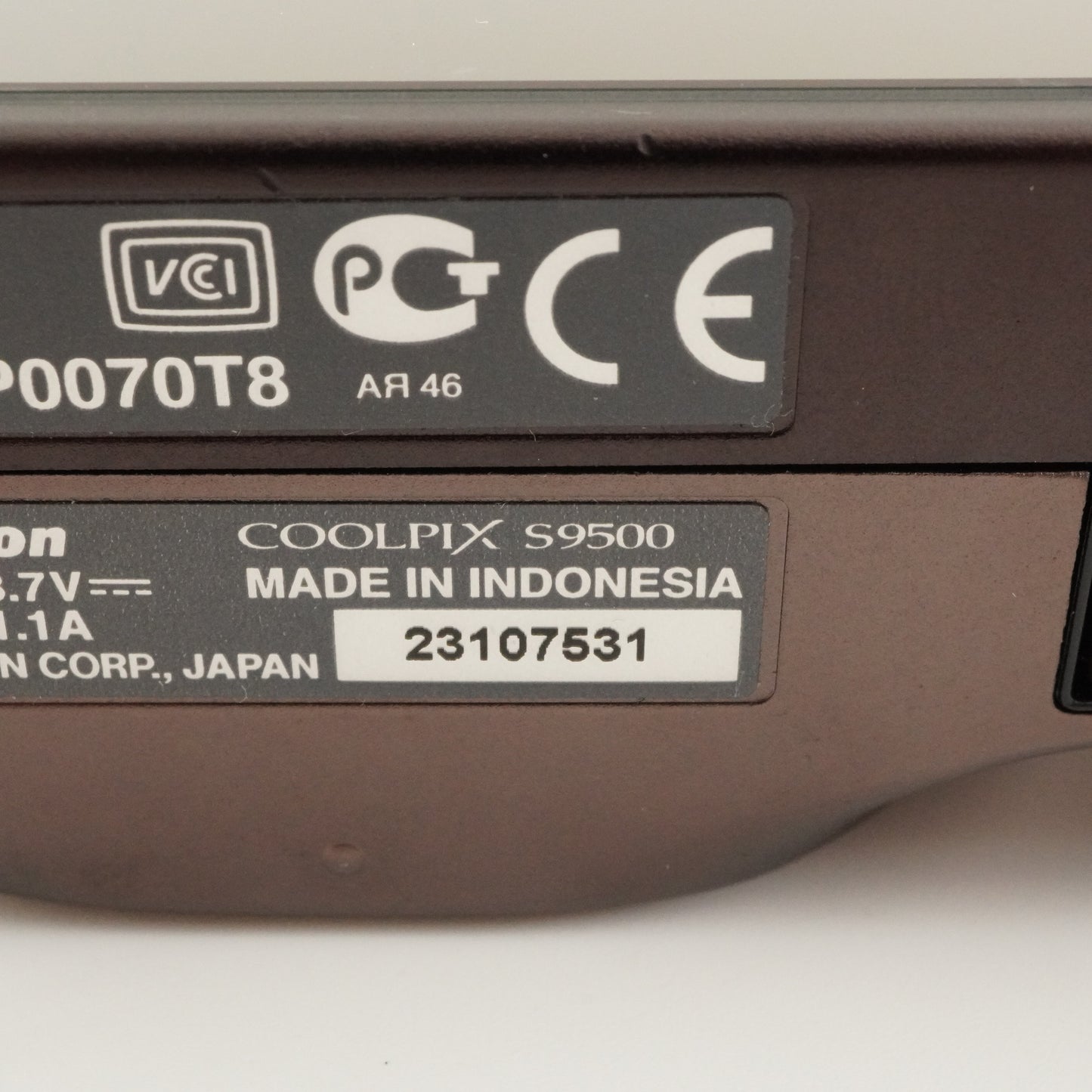 Nikon COOLPIX S9500 Brown With 4GB SDHC Card Digital Camera from Japan #7306