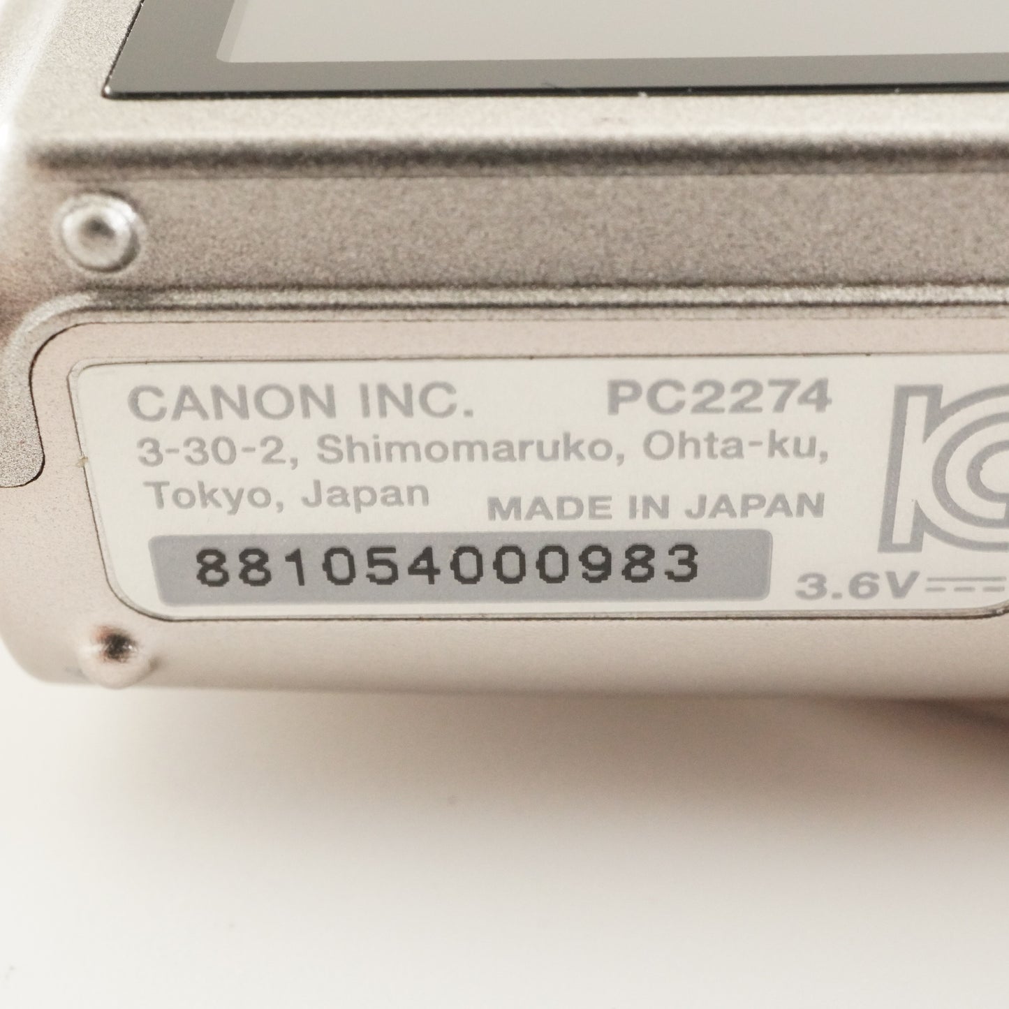 Canon IXY 650 Silver With 4GB SDHC Card Digital Camera from Japan #7735