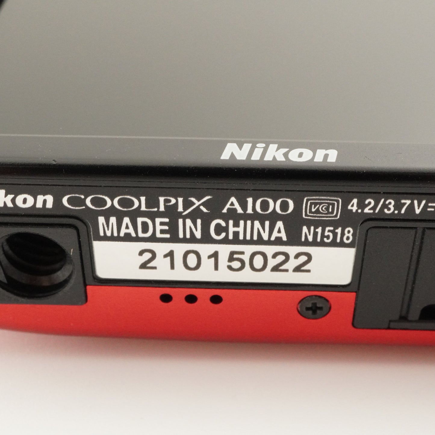 Nikon COOLPIX A100 Red In Box + 2GB SD Card Digital Camera from Japan #8378
