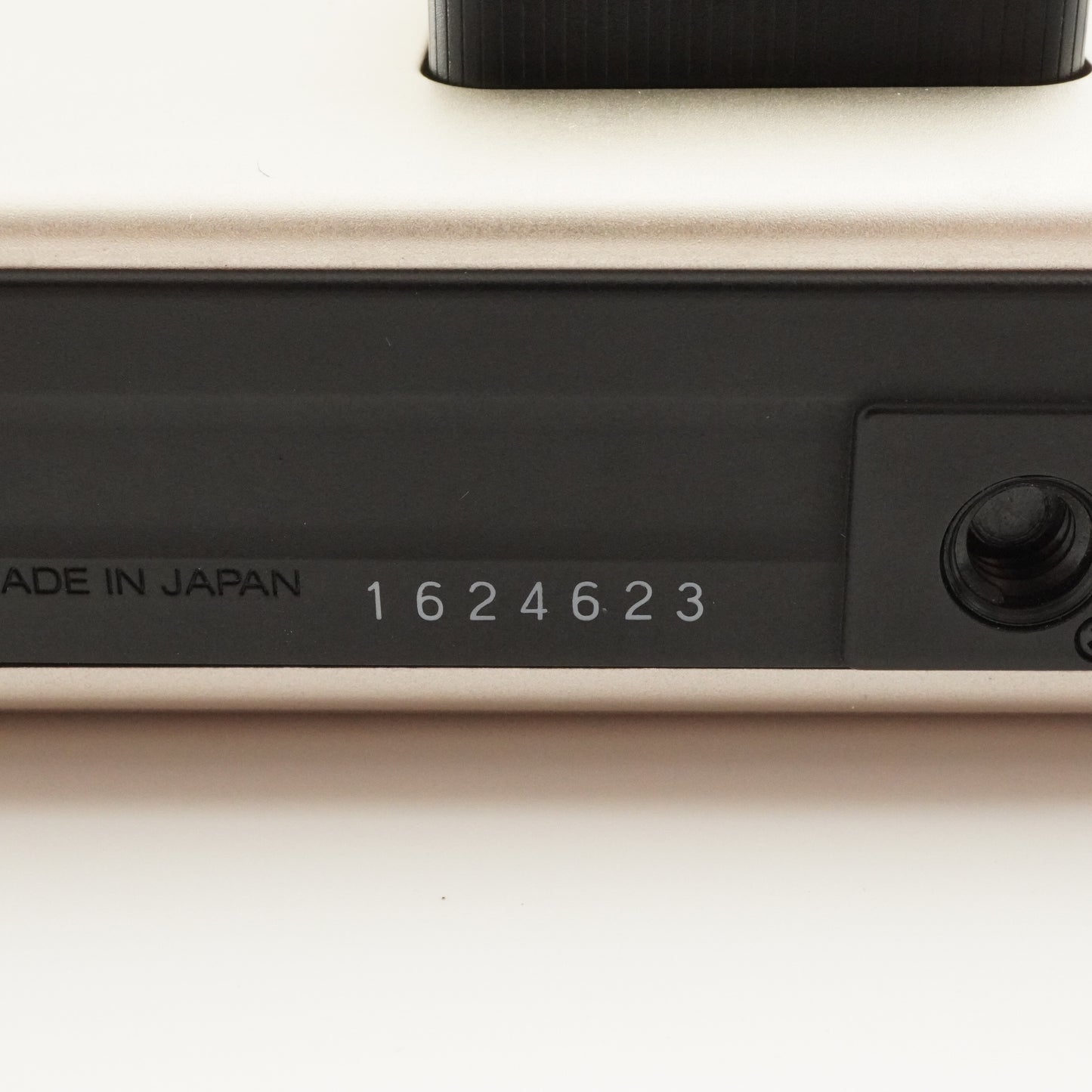 KONICA BiG mini BM-201 Point & Shoot Film Camera from Japan #9340