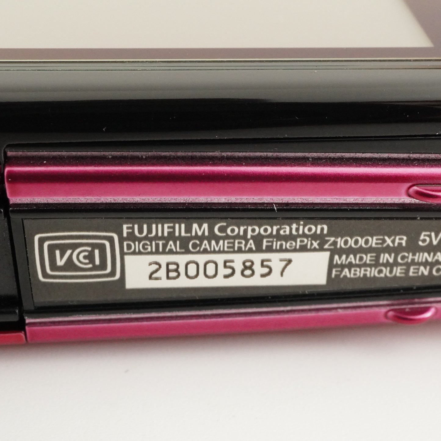 FUJIFILM FinePix Z1000 EXR Pink + 4GB SDHC Card Digital Camera from Japan #8561