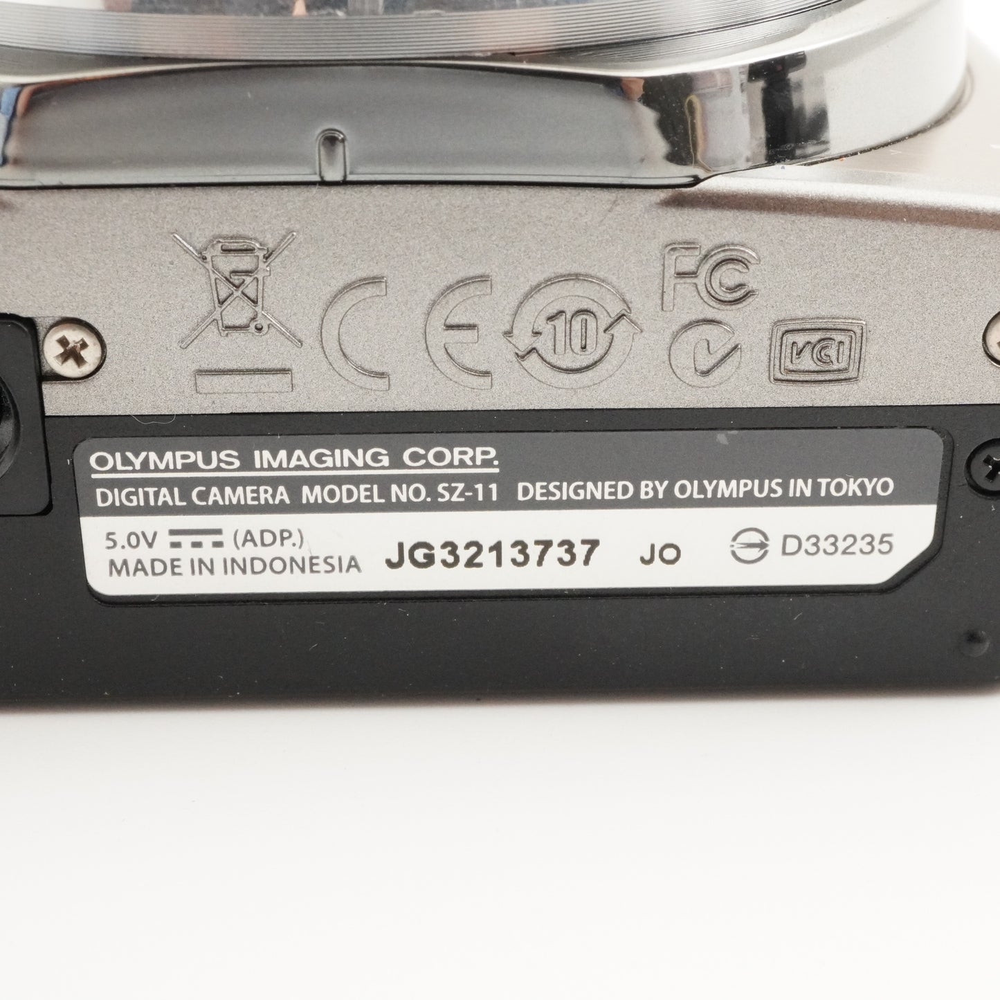 OLYMPUS SZ-11 Silver In Box With 4GB SDHC Card Digital Camera from Japan #5331