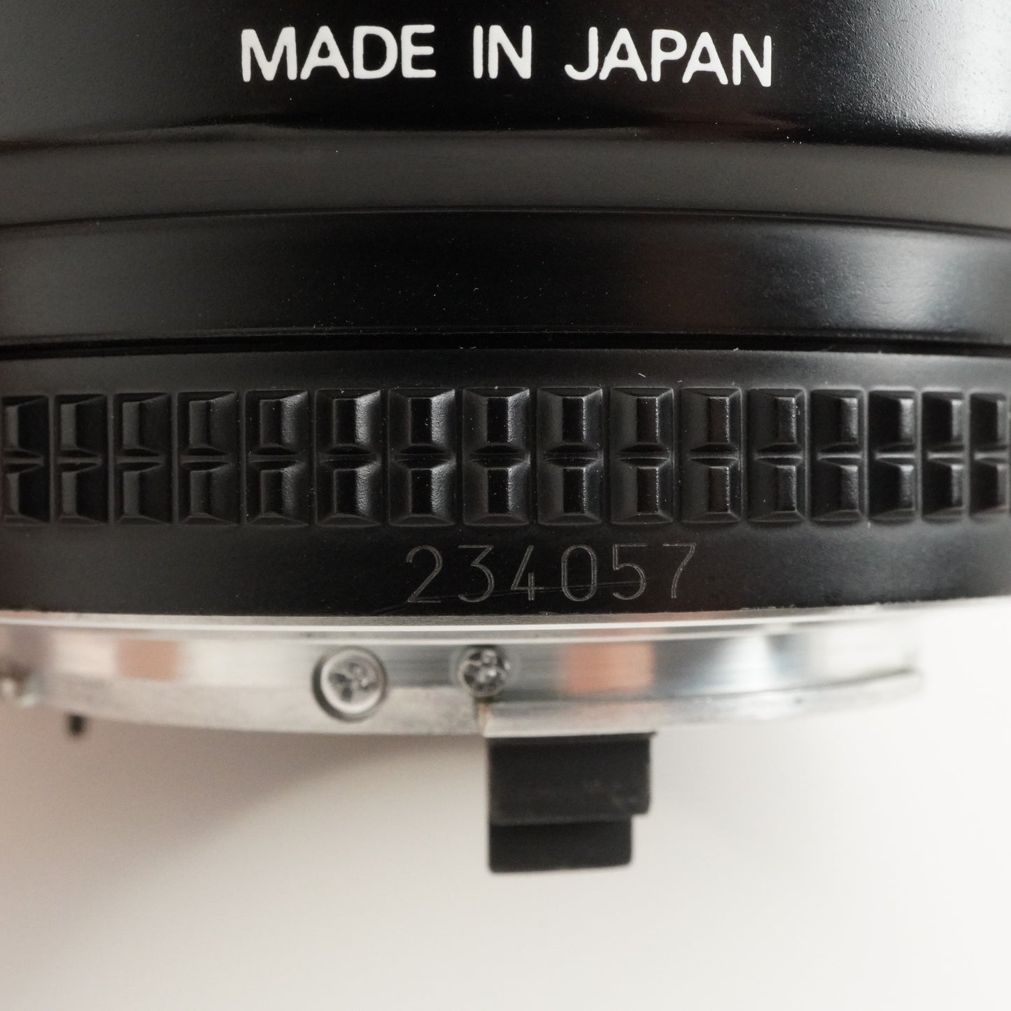 Nikon AF NIKKOR 85mm F1.8 AF Portrait Lens from Japan #7252