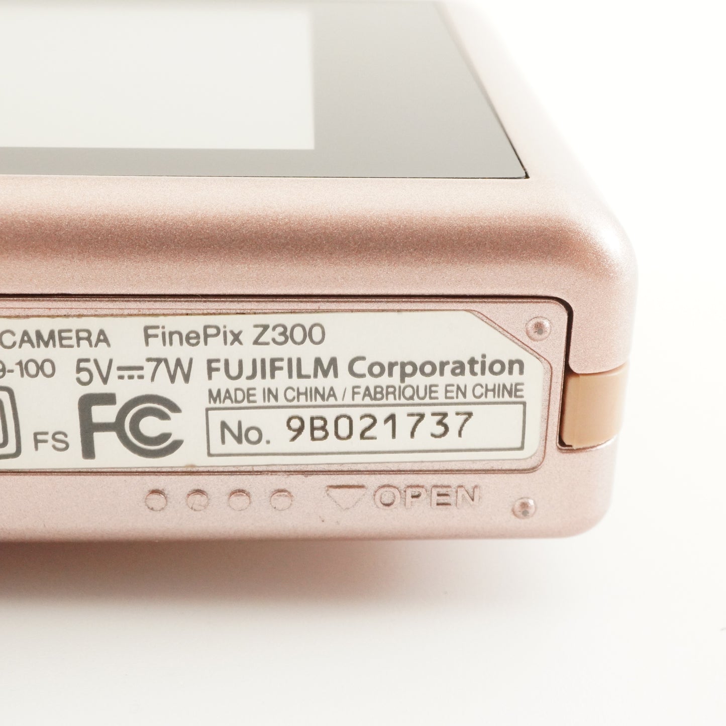 FUJIFILM FinePix Z300 Pink With 4GB SDHC Card Digital Camera from Japan #7512