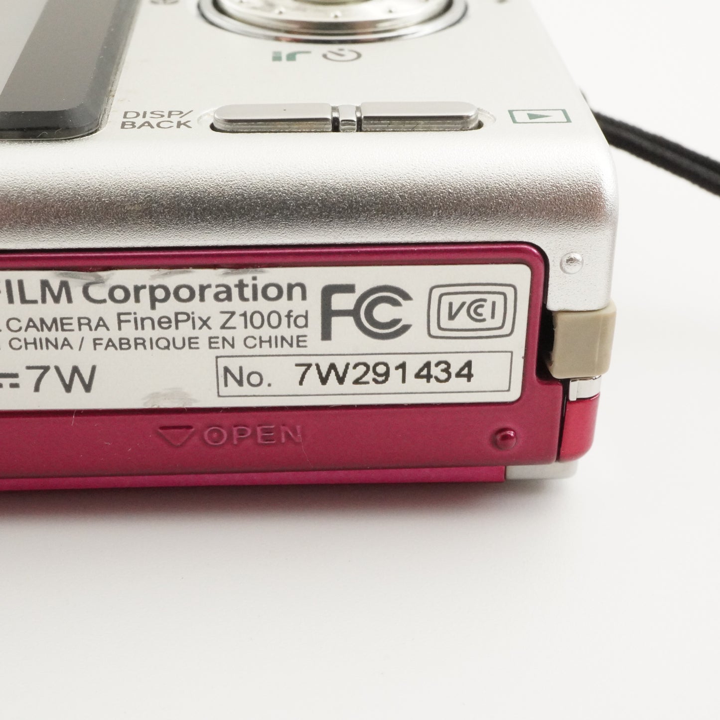 FUJIFILM FinePix Z100fd Pink In Box With 4GB SDHC Card from Japan #4694