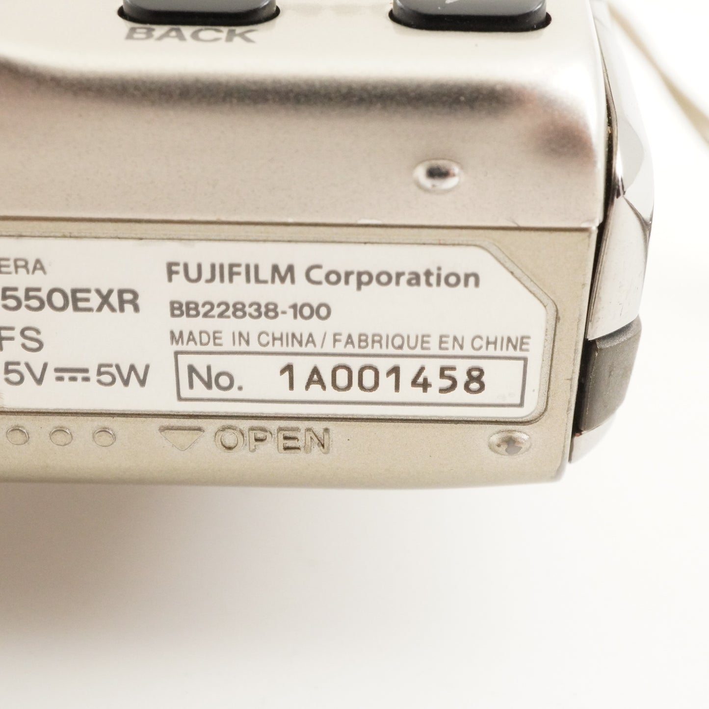 FUJIFILM FinePix F550 EXR Gold In Box With 4GB SDHC Card from Japan #6492