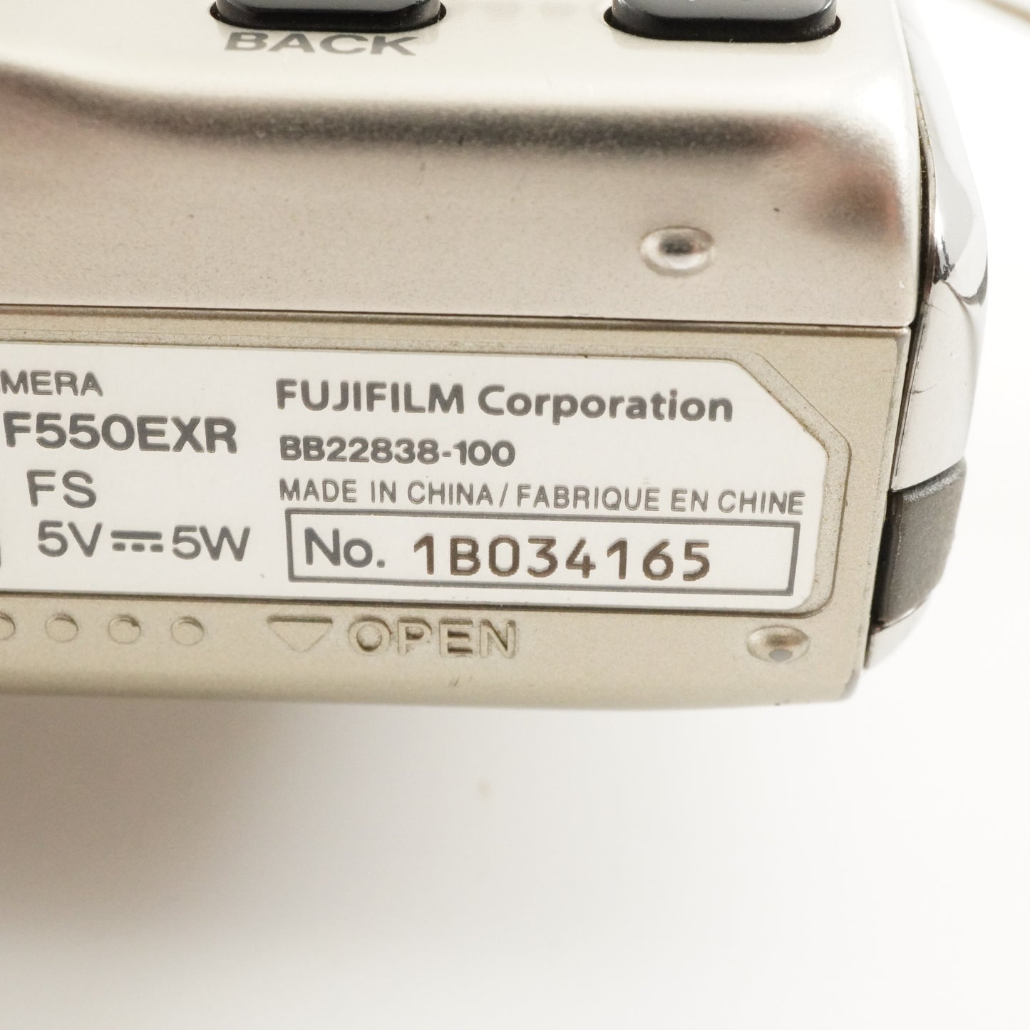 FUJIFILM FinePix F550 EXR Gold With 4GB SDHC Card from Japan #6531