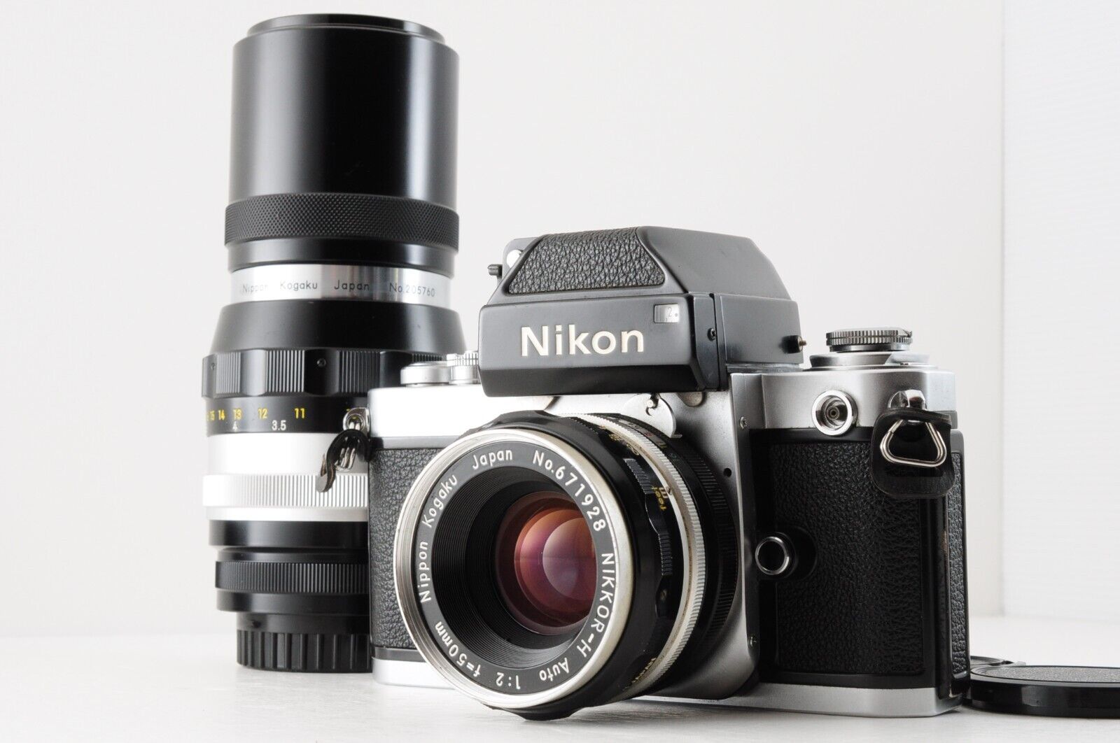 NIKON F2 Photomic + NIKKOR-H Auto 50mm F2 + 200mm F4 non-Ai from