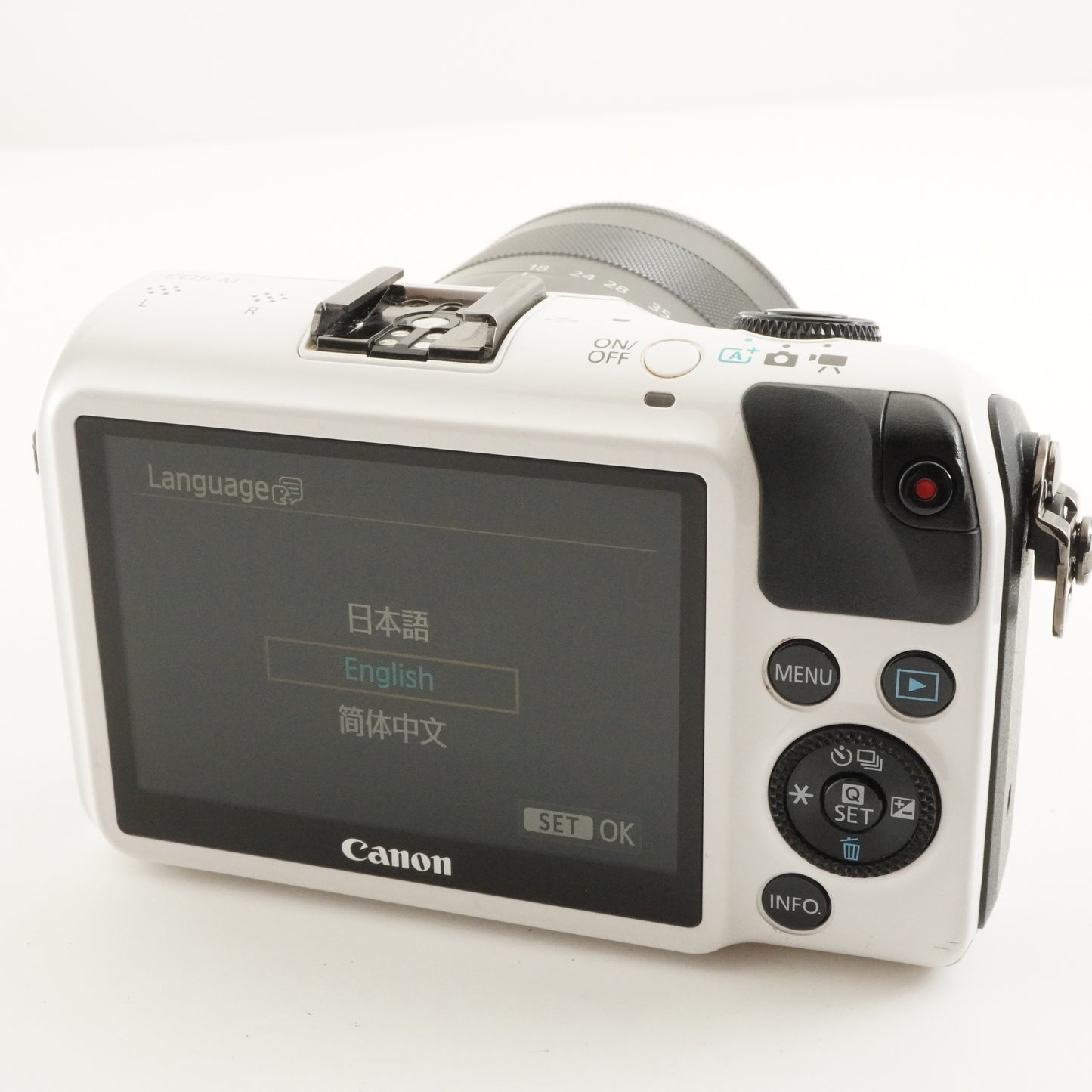 Canon EOS M White + EF-M 18-55mm IS STM + 4GB SDHC Card from Japan #10065