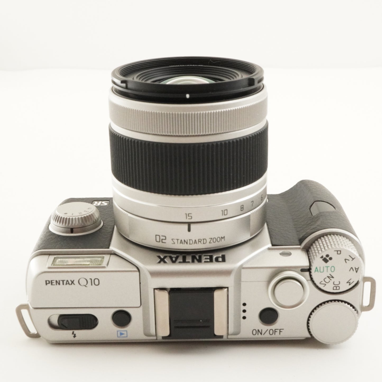 [Only 9 Shots] PENTAX Q10 Silver + 02 smc PENTAX 5-15mm In Box from Japan #10092