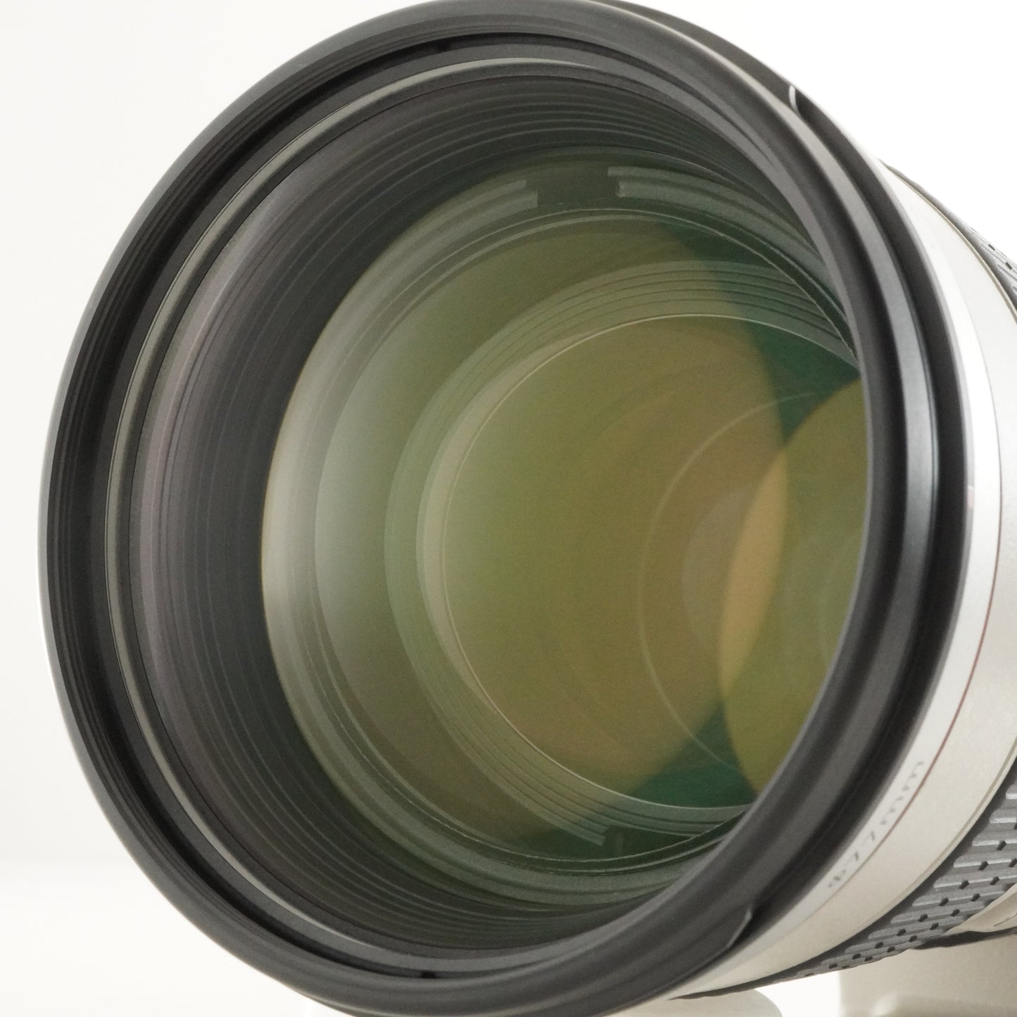 MINT In Box Canon EF 70-200mm F2.8 L IS USM AF ZOOM Lens from Japan #10216
