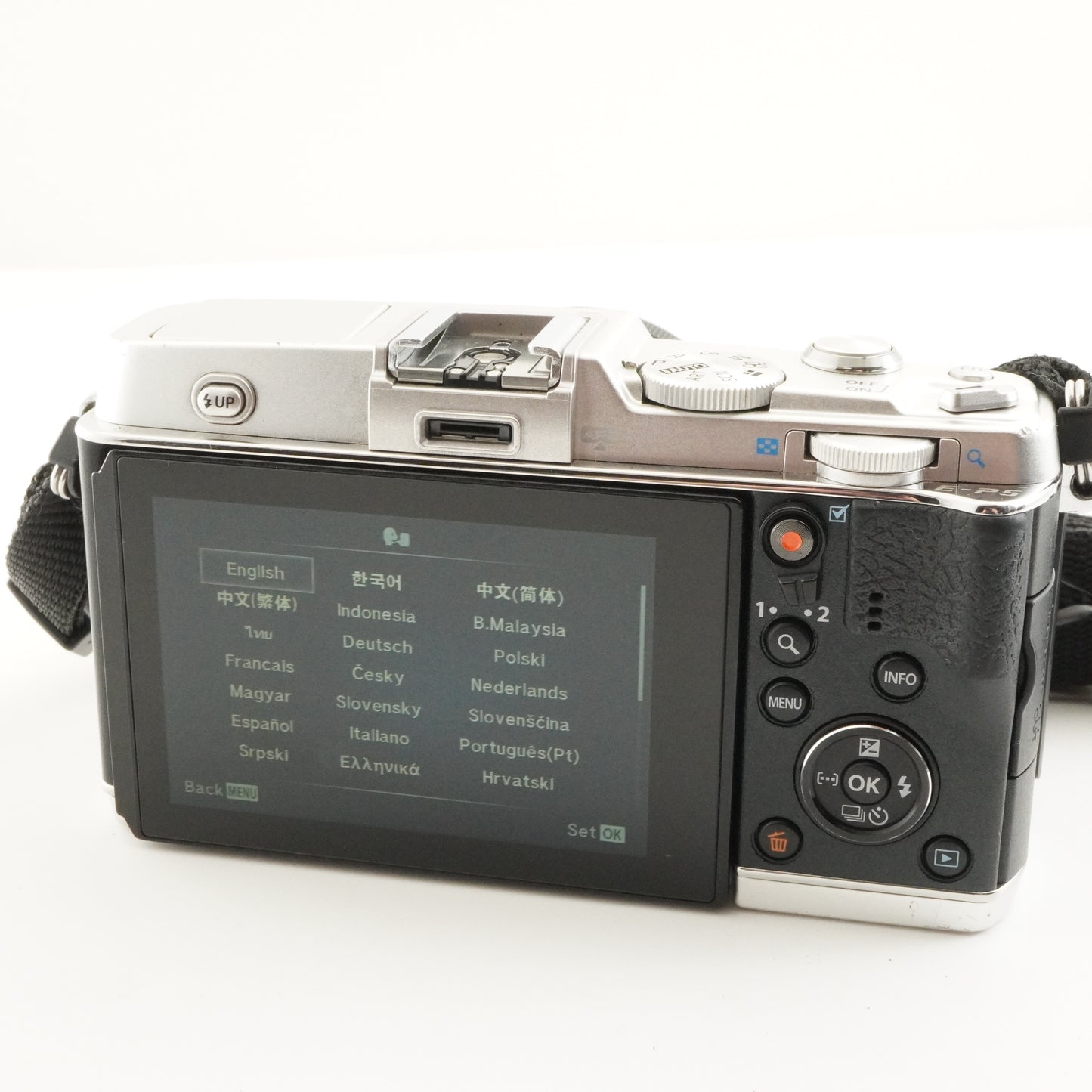 [5,142 Shot] OLYMPUS PEN E-P5 Silver + 14-42mm II R + 4GB SDHC from Japan #10253