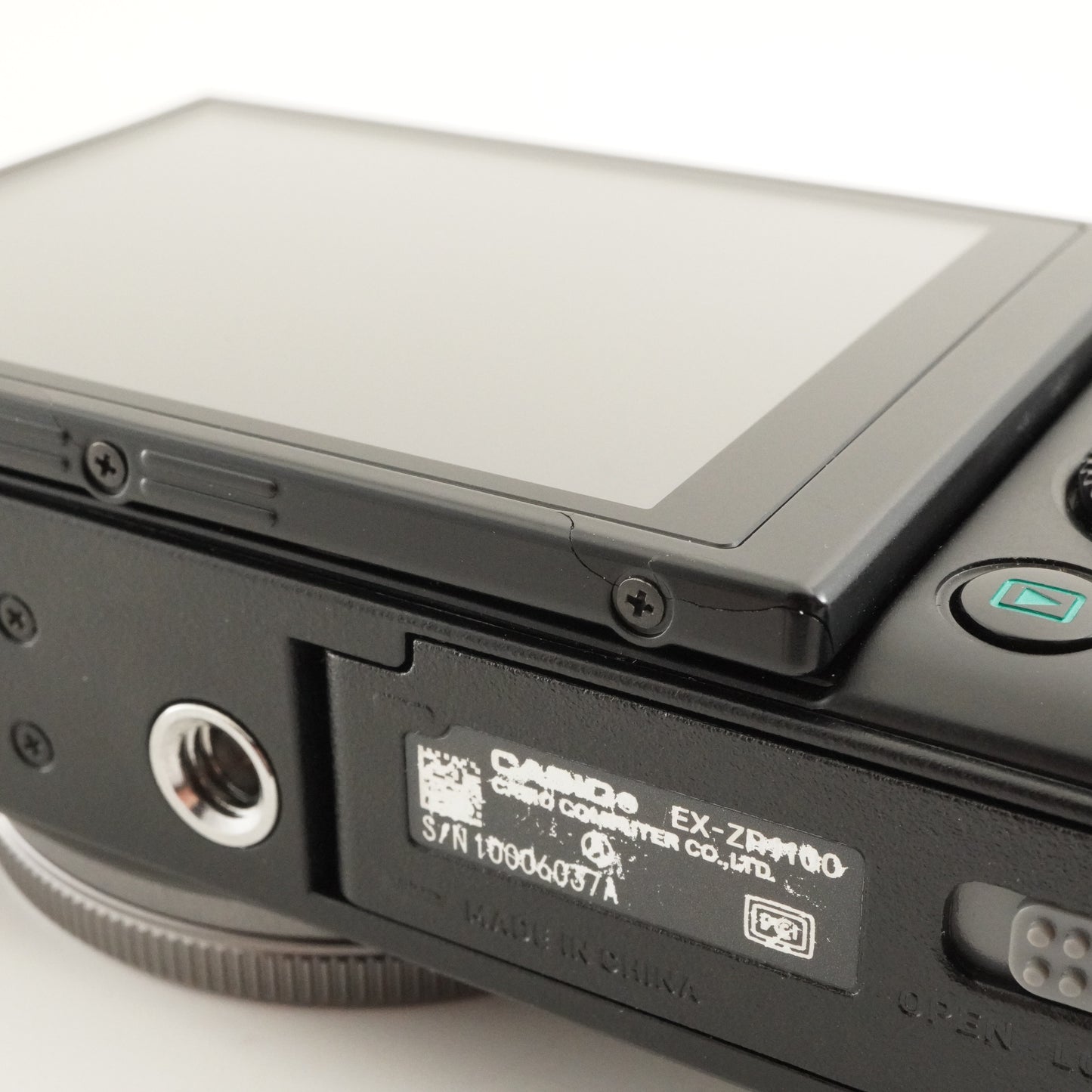 CASIO EXILIM EX-ZR1100 Black + 4GB SDHC Card Digital Camera from Japan #10290