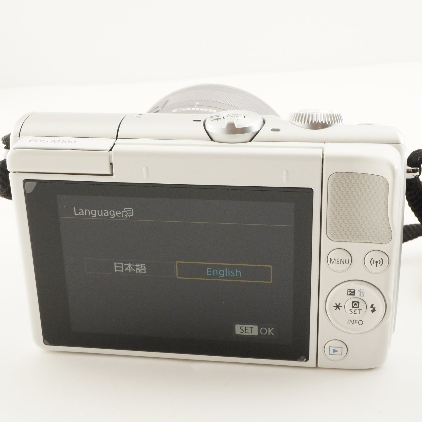 Canon EOS M100 White + EF-M 15-45 + 55-200 In Box + 4GB SDCard from Japan #10438