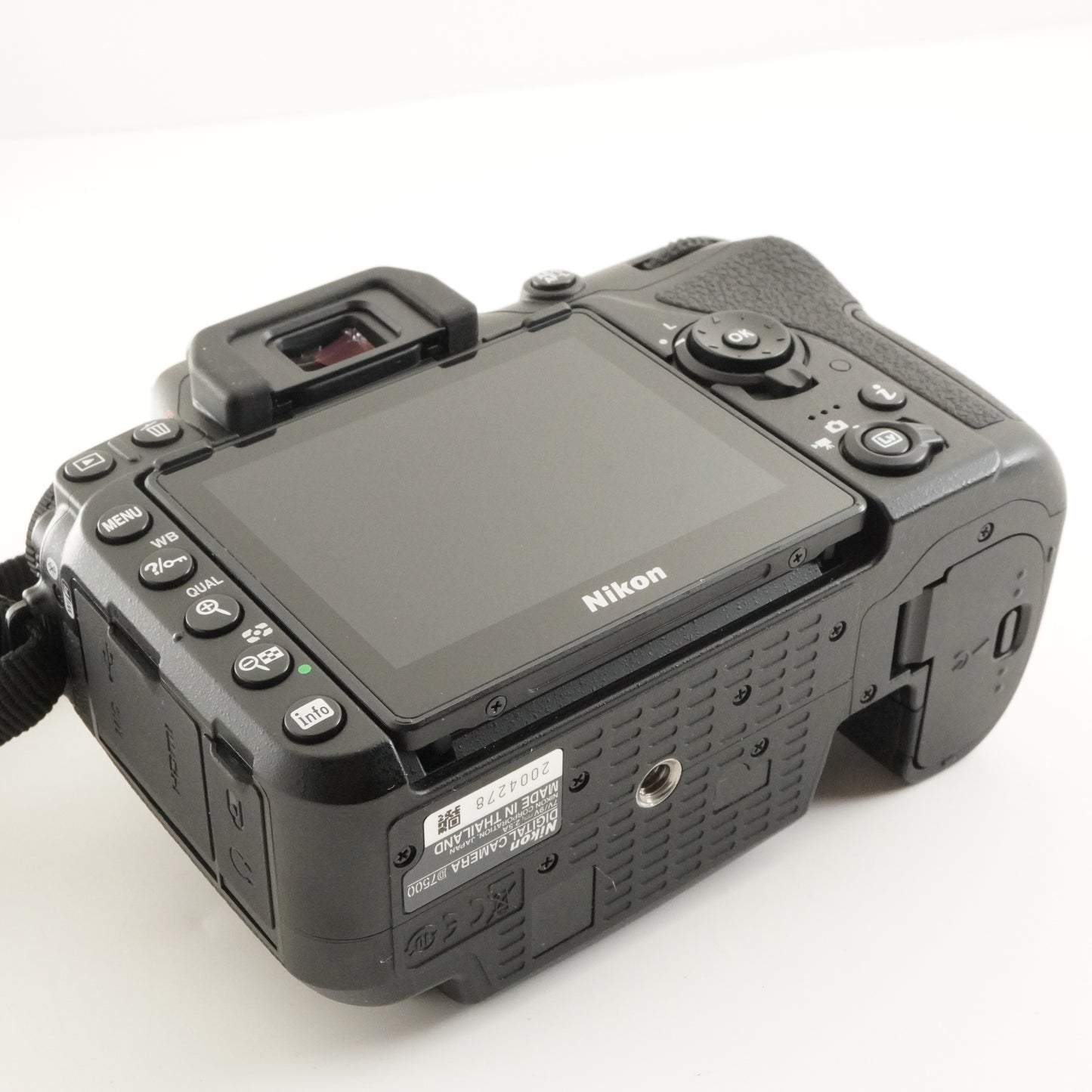 [2,048 Shots] Nikon D7500 In Box DSLR Camera from Japan #10440