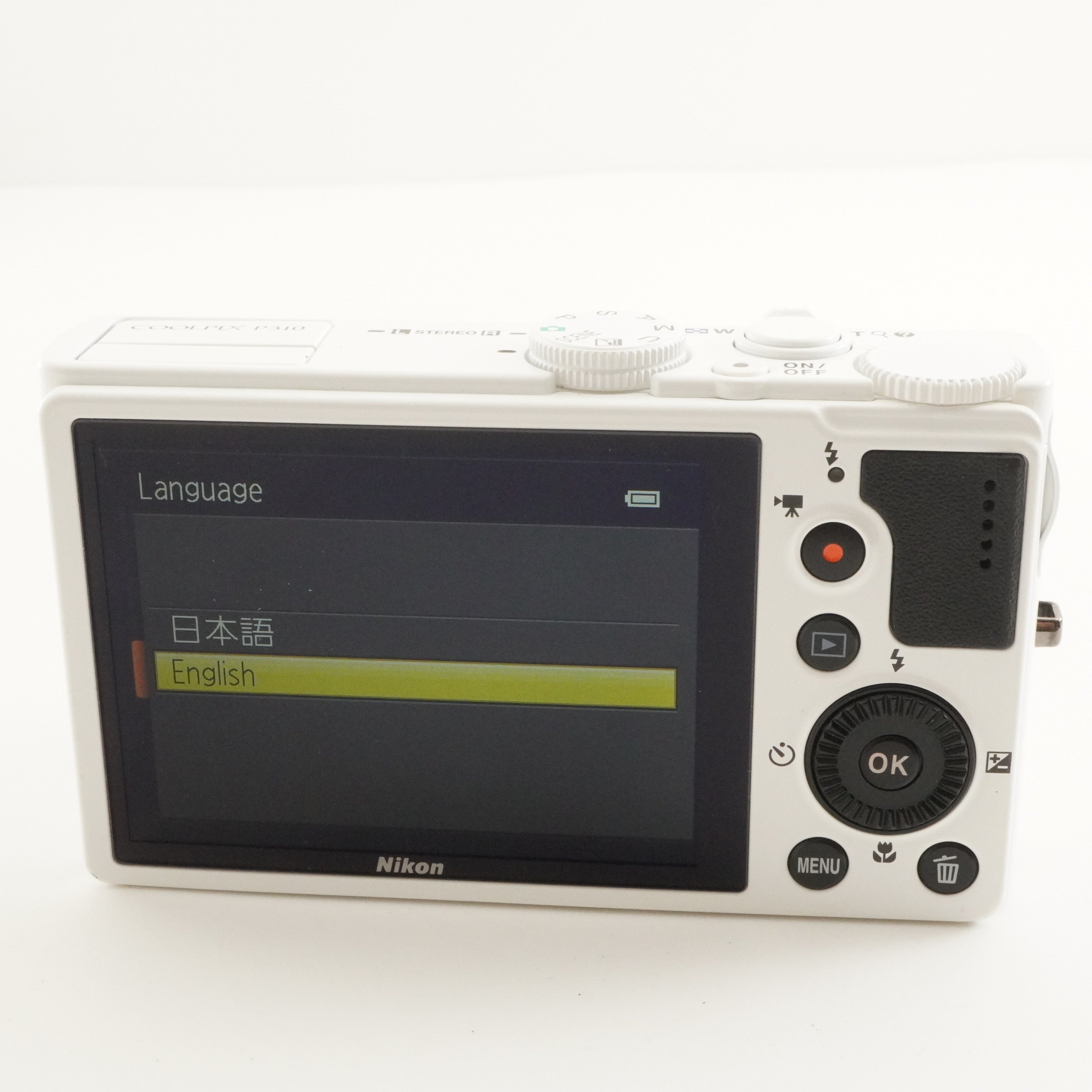 Nikon COOLPIX P310 White + 4GB SDHC Card Digital Camera from Japan