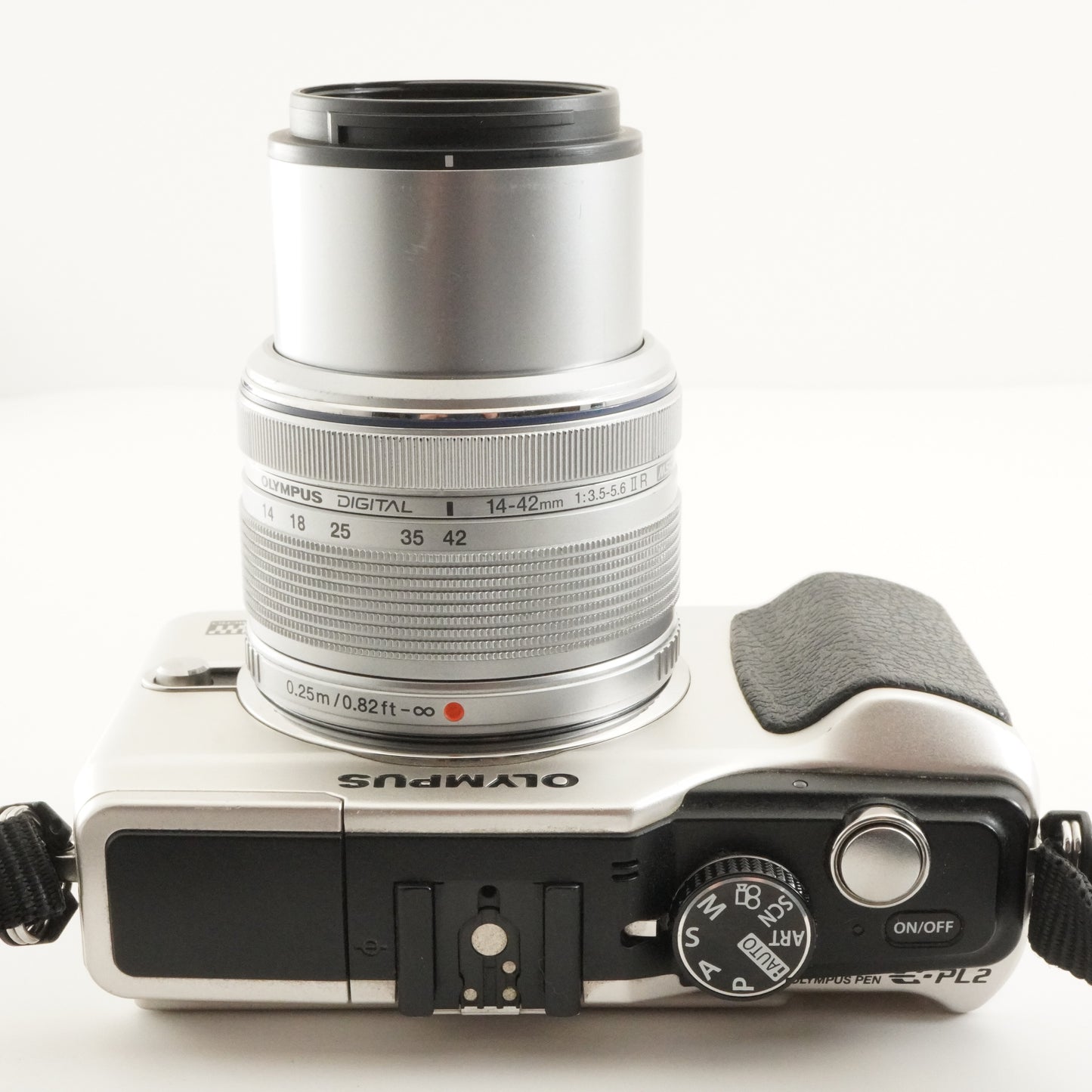 [6,722 Shots] OLYMPUS PEN E-PL2 Silver +14-42mm +4GB SDHC Card from Japan #10478