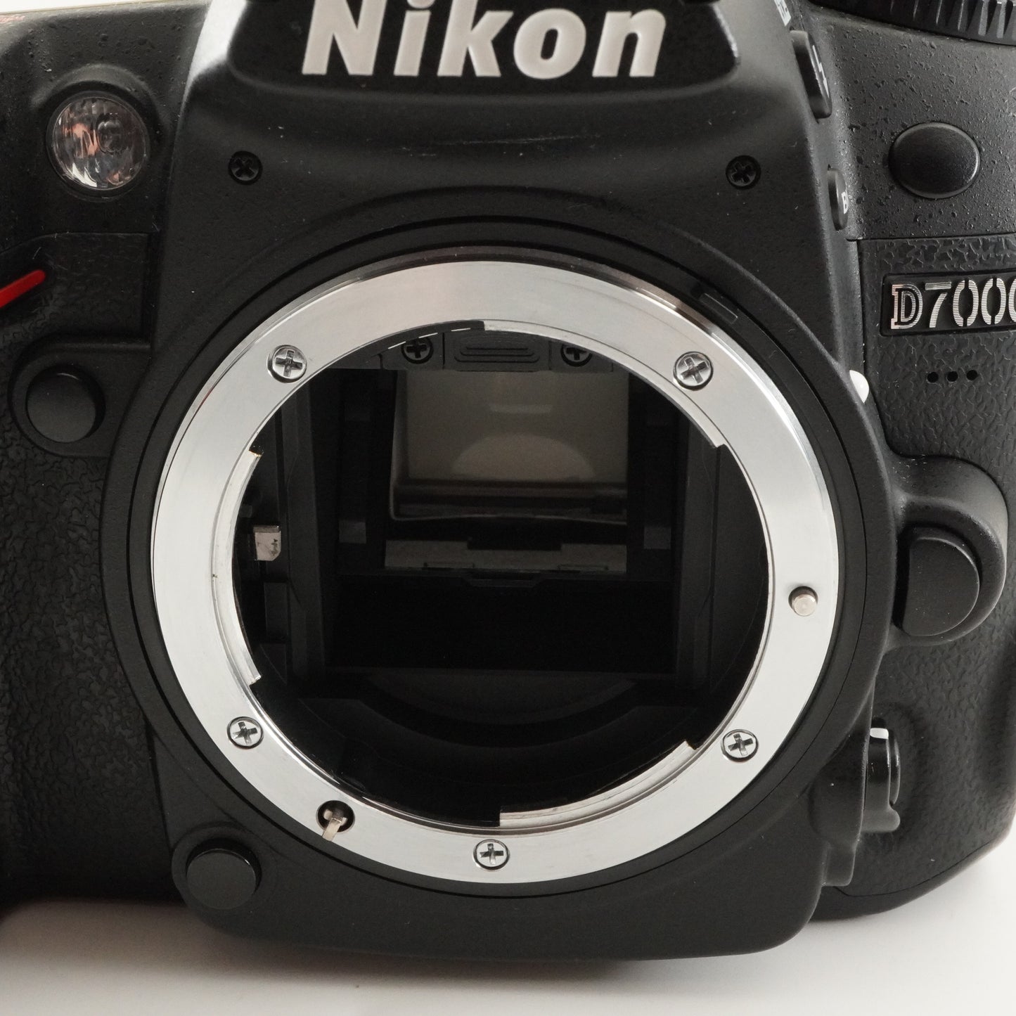 [3,467 Shots] Nikon D7000 In Box + AF-S 18-105mm + 32GB SDCard from Japan #10508