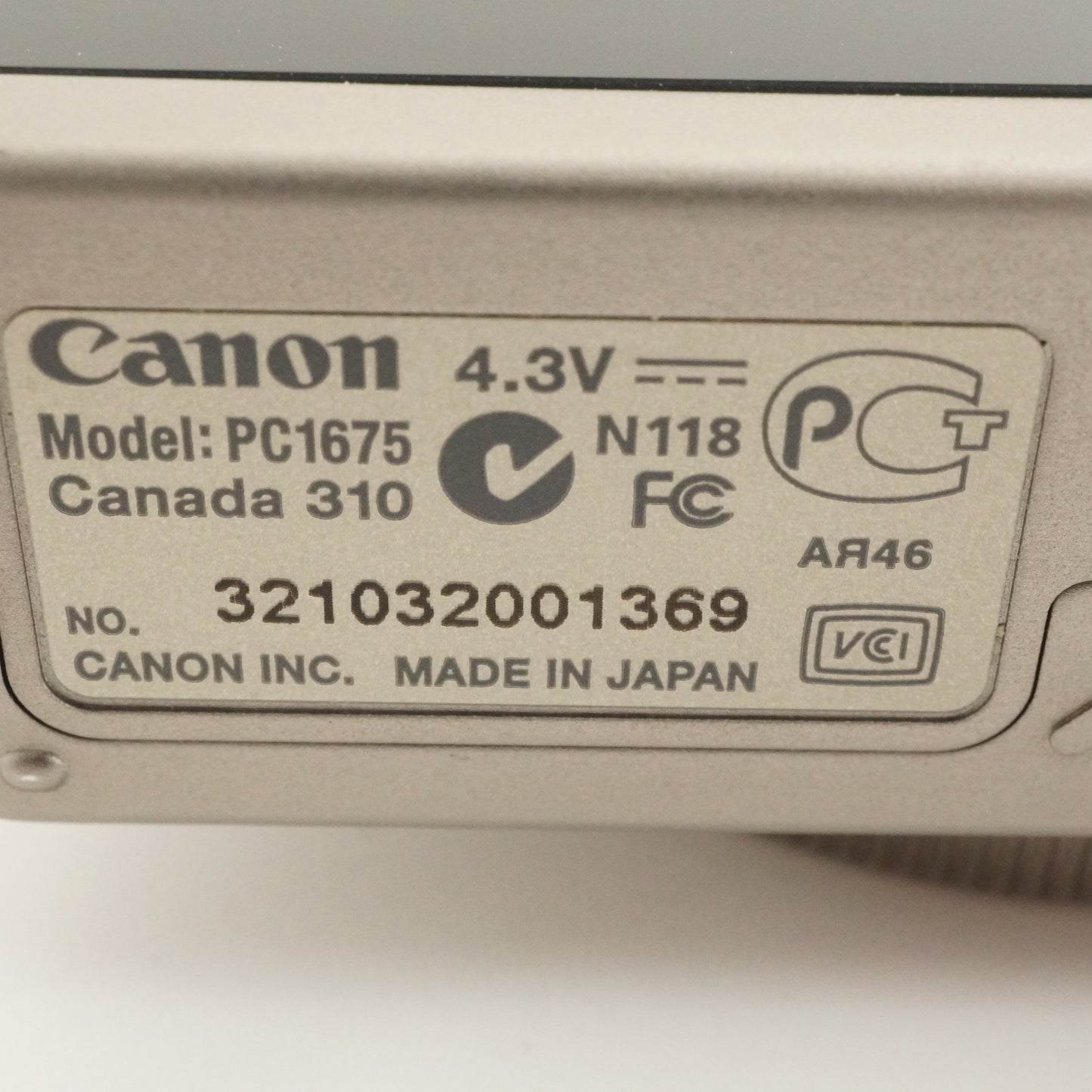 Canon PowerShot S100 Silver + 4GB SDHC Card Digital Camera from Japan #10780