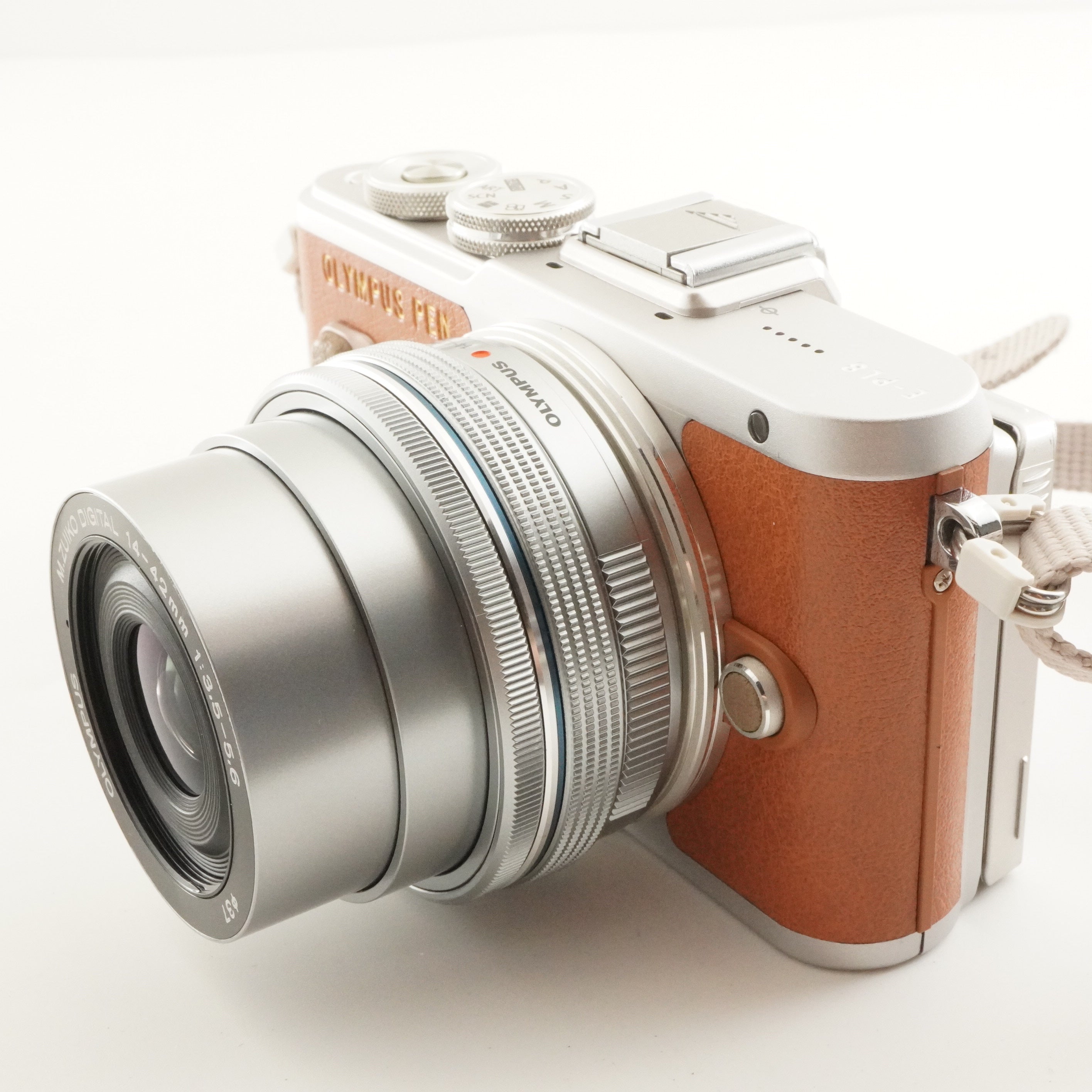 398 Shots] OLYMPUS PEN E-PL8 Brown +14-42mm +Case +4GB SDCard from