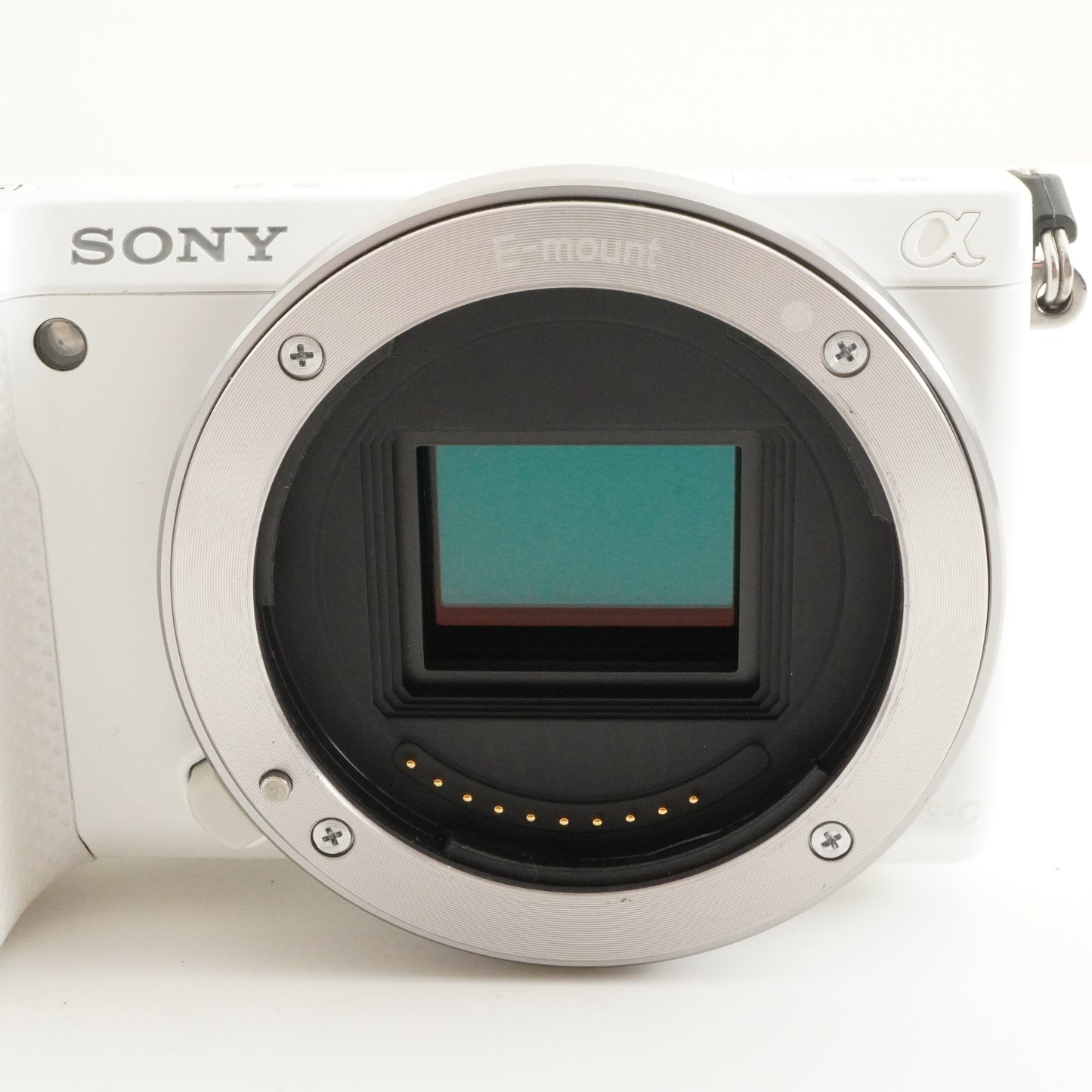 [9,479 Shots] SONY NEX-5R White + E PZ 16-50mm +8GB SDHC Card from Japan #10782