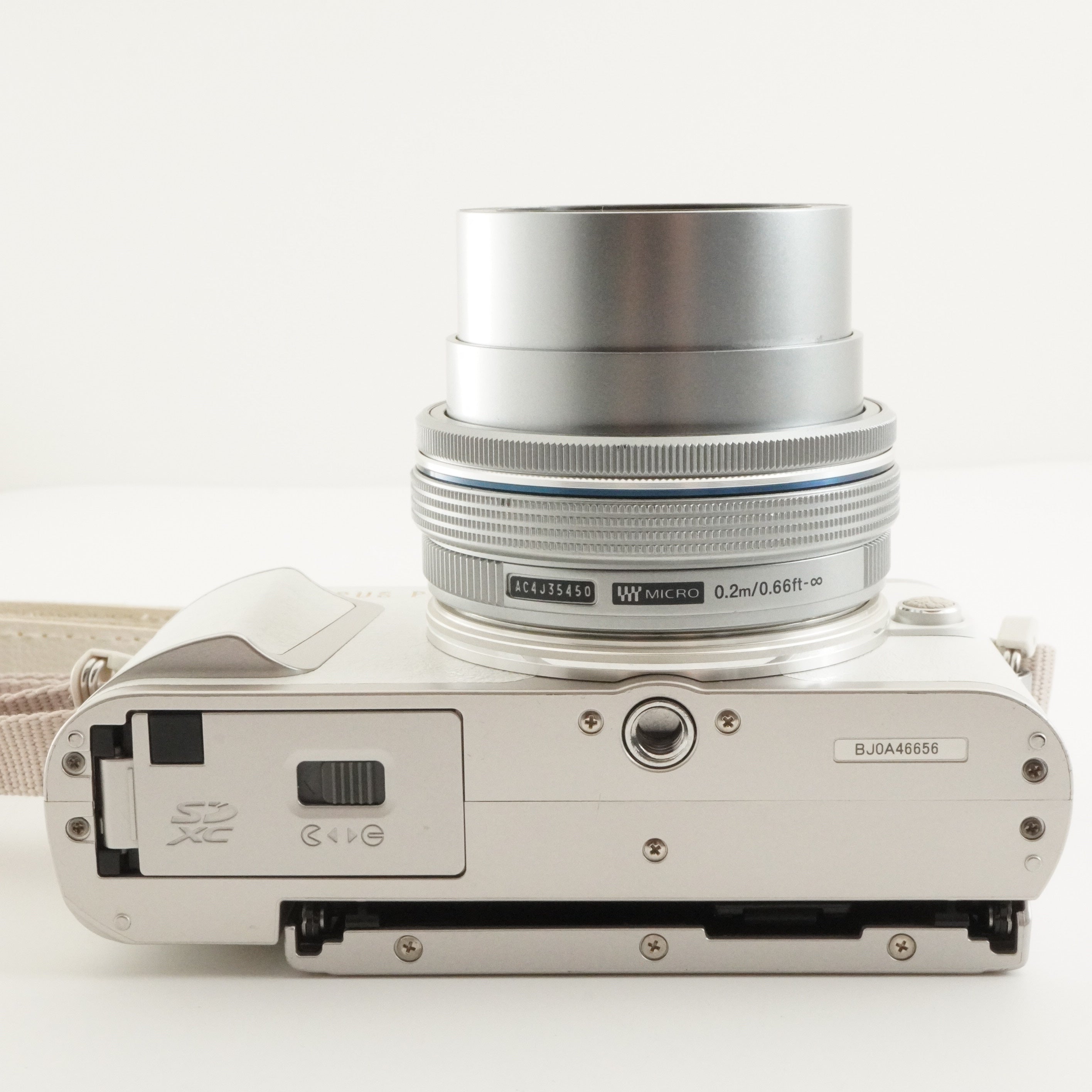 9,161 Shots] OLYMPUS E-PL9 White +14-42 +40-150 In Box +8GBSD from