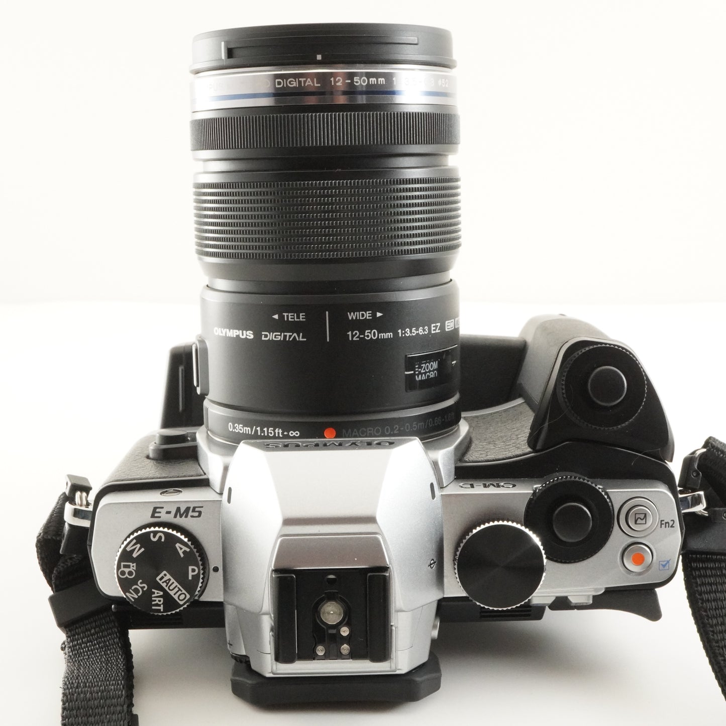 [12,183 Shots] OLYMPUS OM-D E-M5 Silver +12-50mm +Accessories from Japan #10810