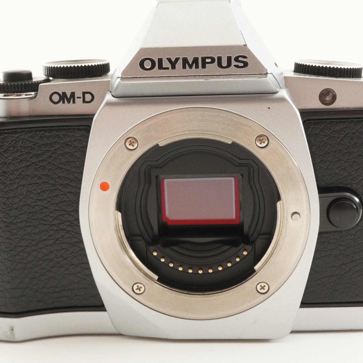 [7,861 Shots] OLYMPUS OM-D E-M5 Silver +12-50mm +4GB SDHC Card from Japan #10902