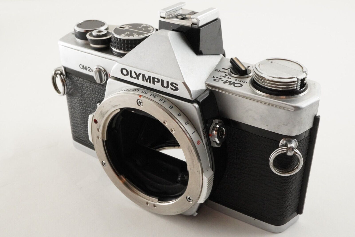 OLYMPUS OM-2N + OM-SYSTEM F.ZUIKO AUTO-S 50mm F1.8 Film Camera from Japan #8505