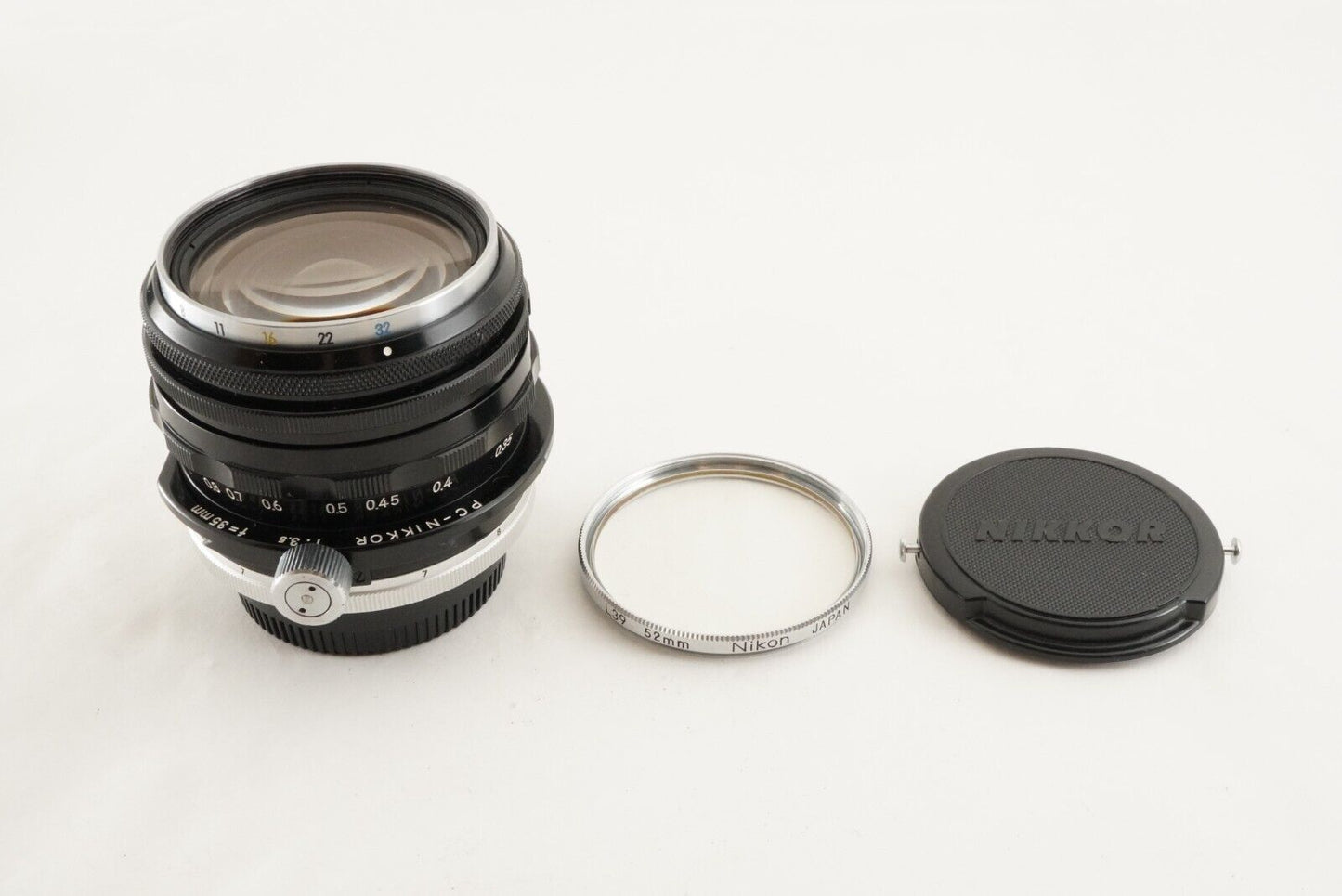 Nikon PC-NIKKOR 35mm F3.5 Perspective Control Shift Lens from Japan #0005