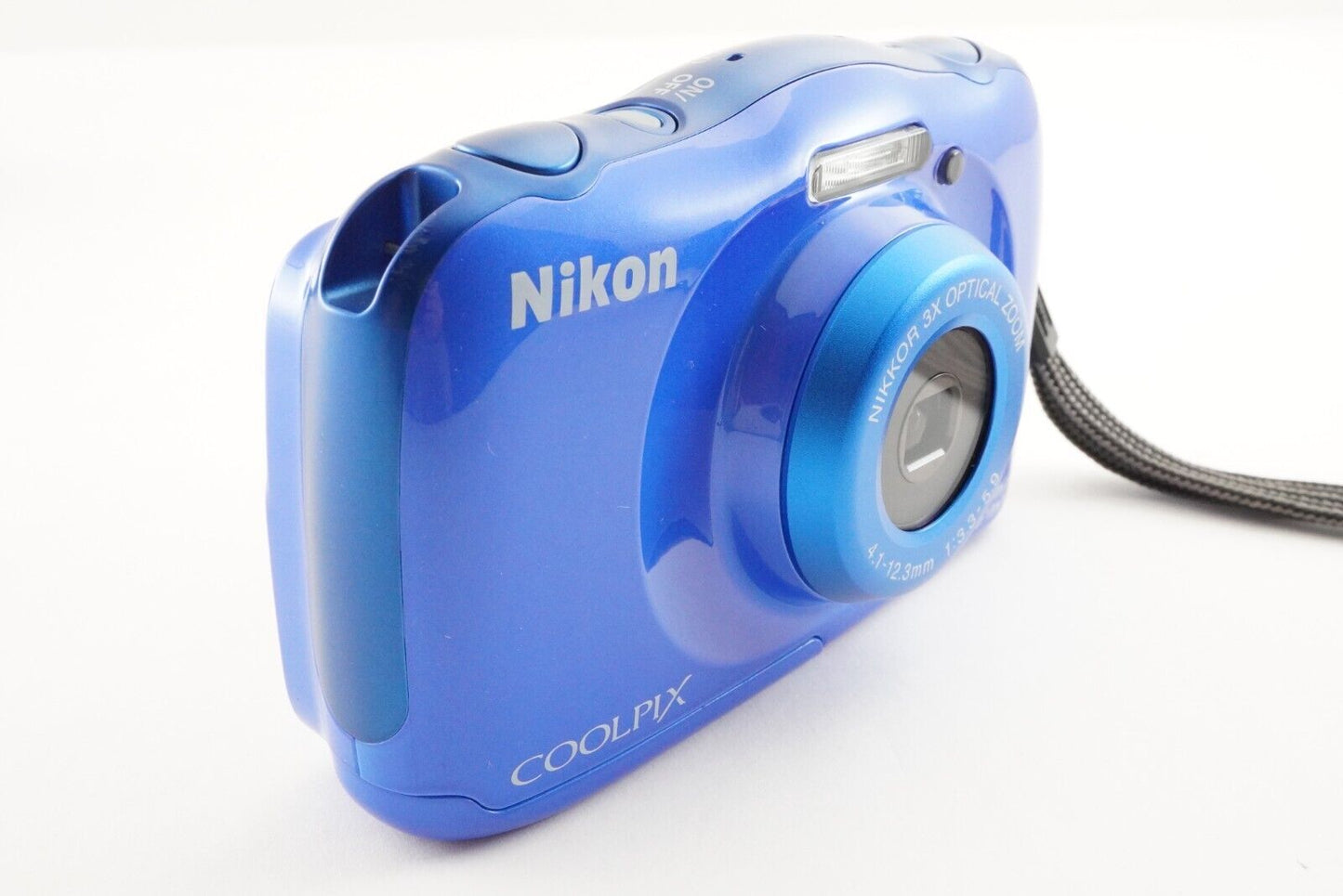 Nikon COOLPIX W100 Blue In Box With 4GB SDHC Card Digital Camera from Japan#1634