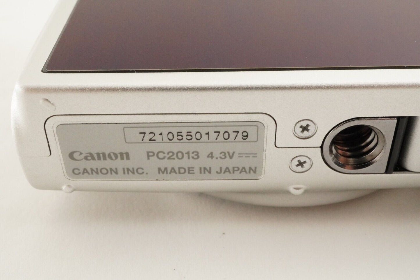 Canon IXY 620F Silver In Box With 4GB SDHC Card Digital Camera from Japan #1456