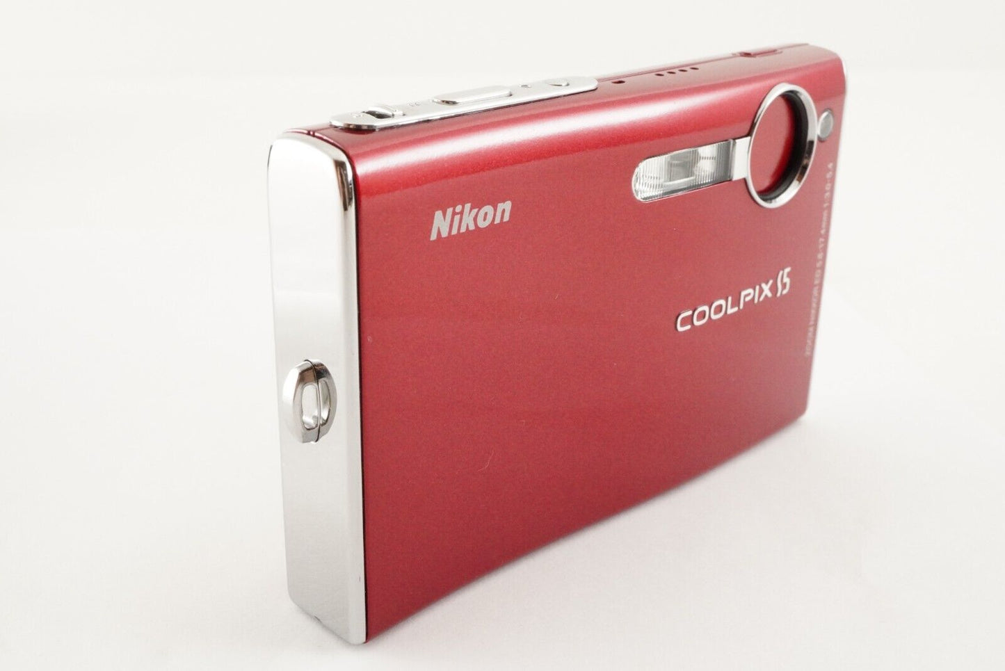 Nikon COOLPIX S5 Red With 2GB SD Card Point & Shoot Film Camera from Japan #8023