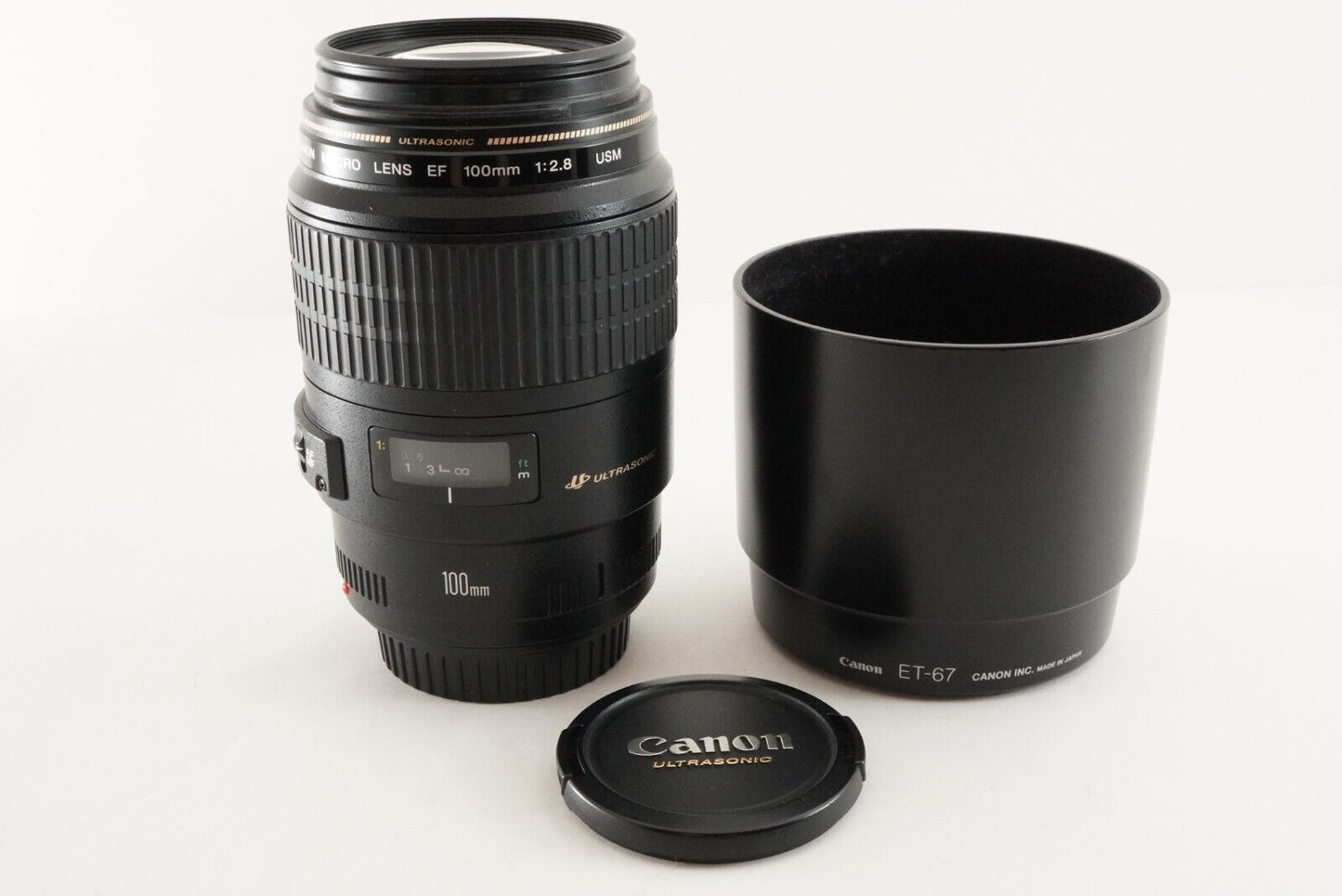 CANON MACRO EF 100mm F2.8 USM AF MACRO Lens from Japan #7845