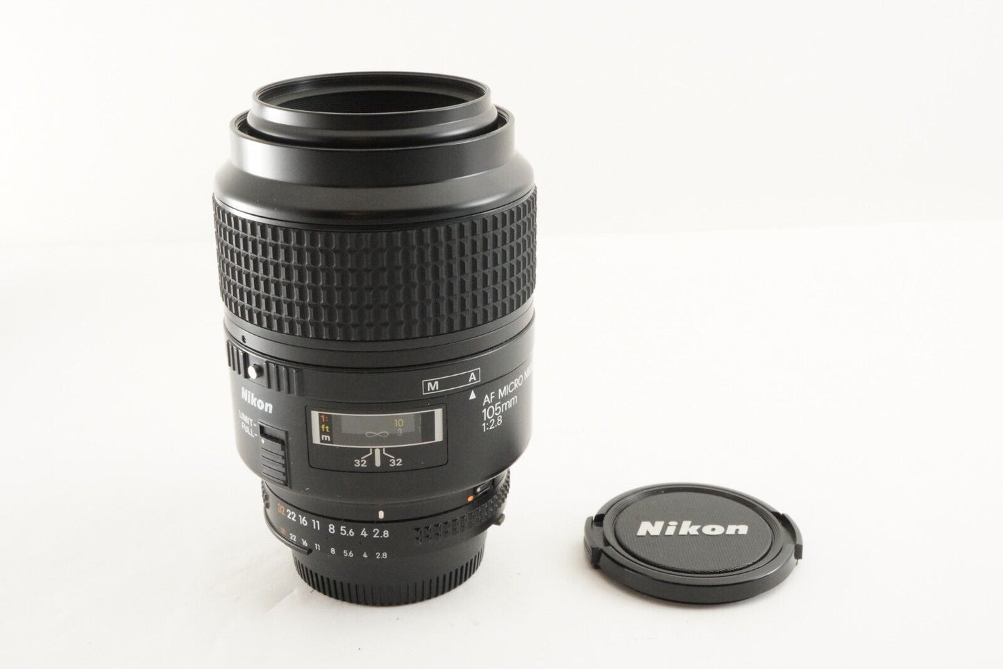 Nikon AF MICRO NIKKOR 105mm F2.8 AF MACRO Lens from Japan #1604