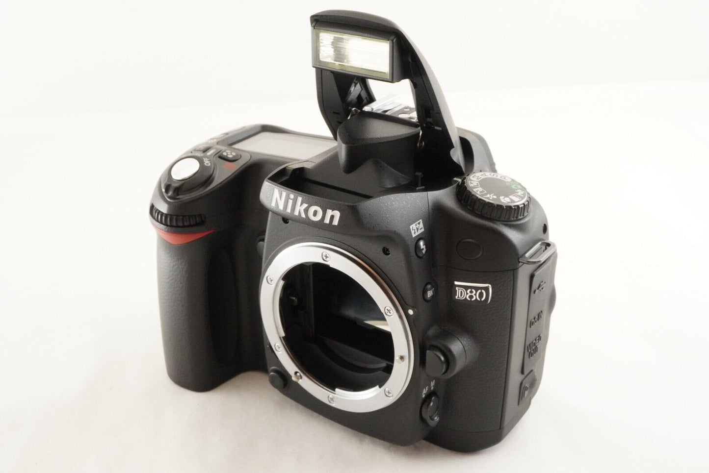 [S/C 7,280] Nikon D80 DSLR Digital Camera from Japan #0314