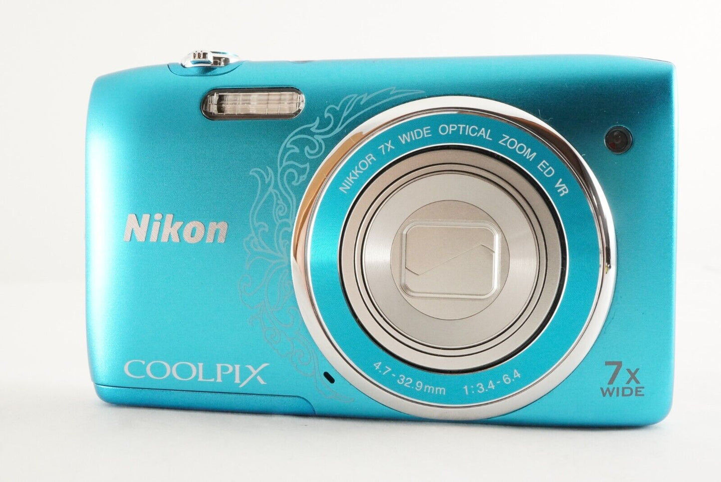 Nikon COOLPIX S3500 Blue In Box & 4GB SDHC Card Digital Camera from Japan #9208