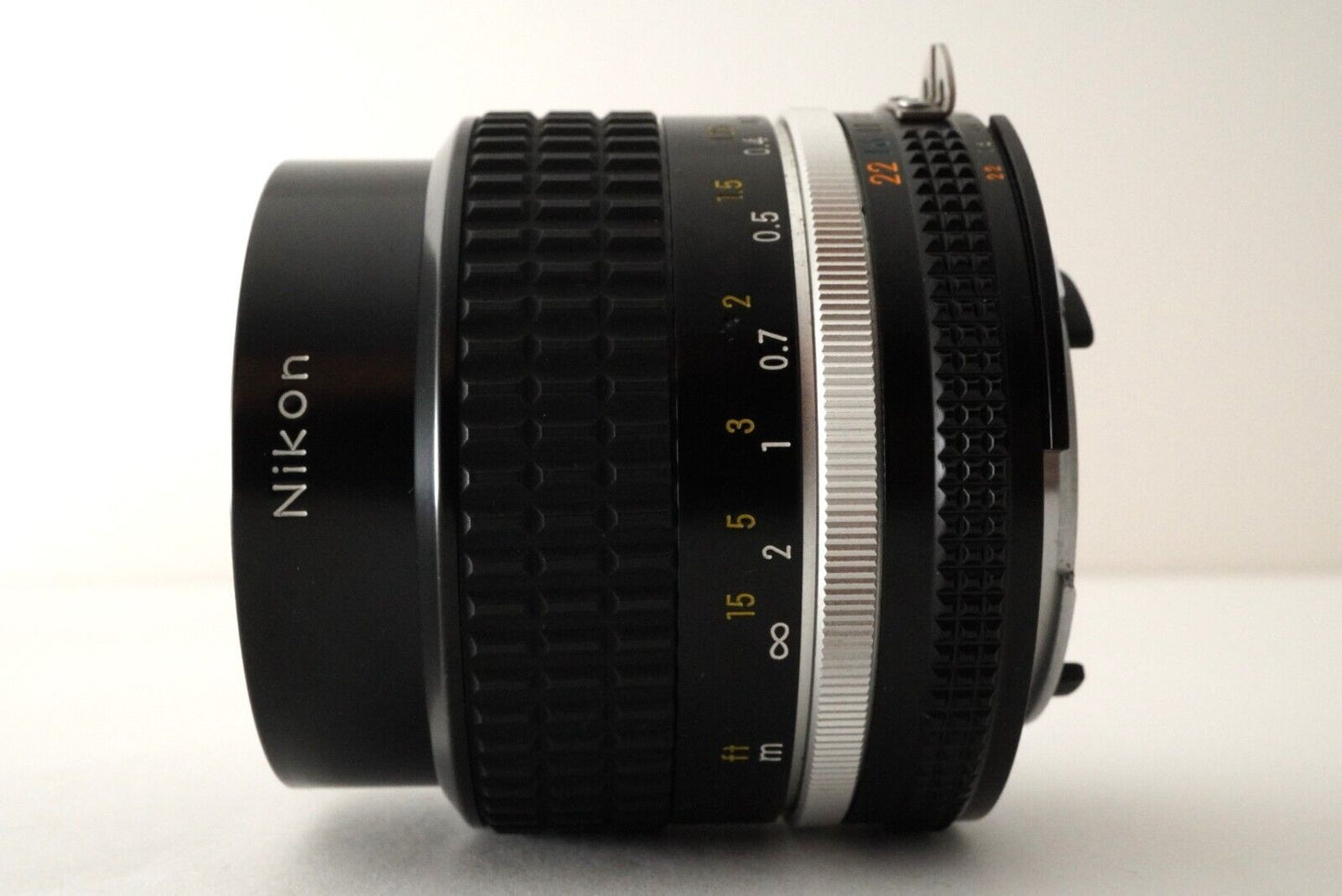 NIKON Ai-s NIKKOR 35mm F2 MF Wide Angle Lens from Japan #7878