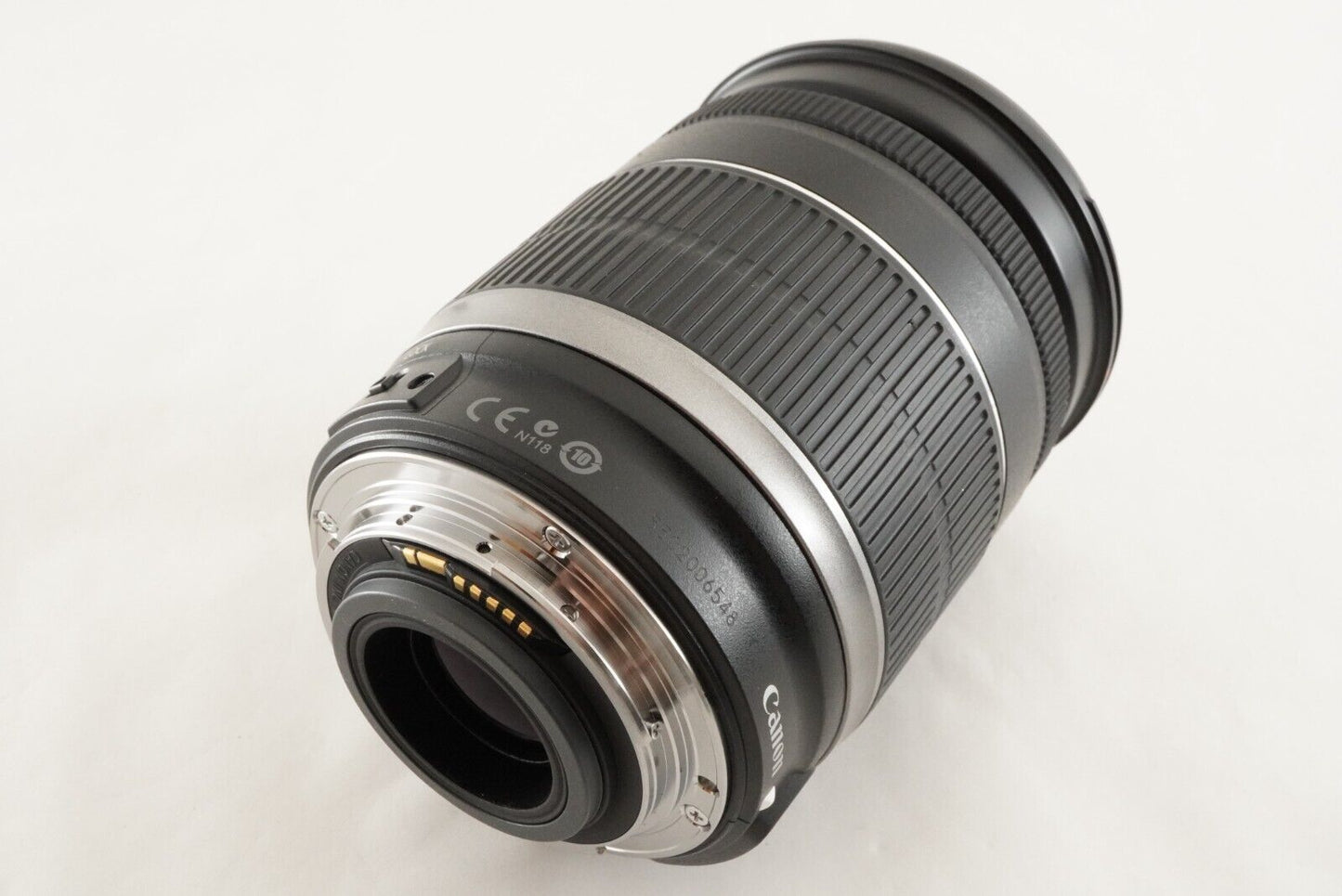 Canon EF-S 18-200mm F3.5-5.6 IS + 72mm UV Filter AF ZOOM Lens from Japan #1433