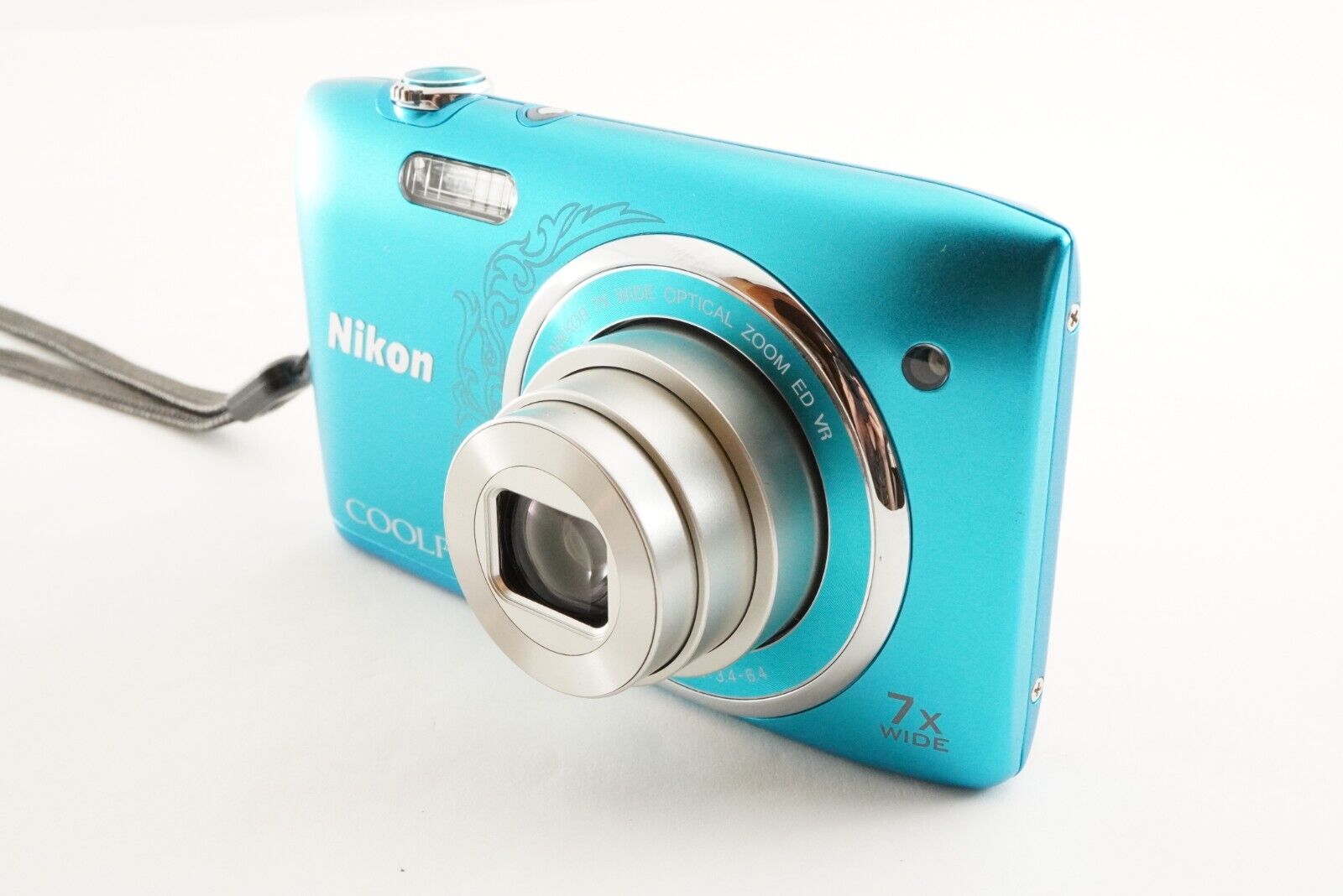 Nikon COOLPIX S3500 Oriental Blue & 4GB SDHCCard Digital