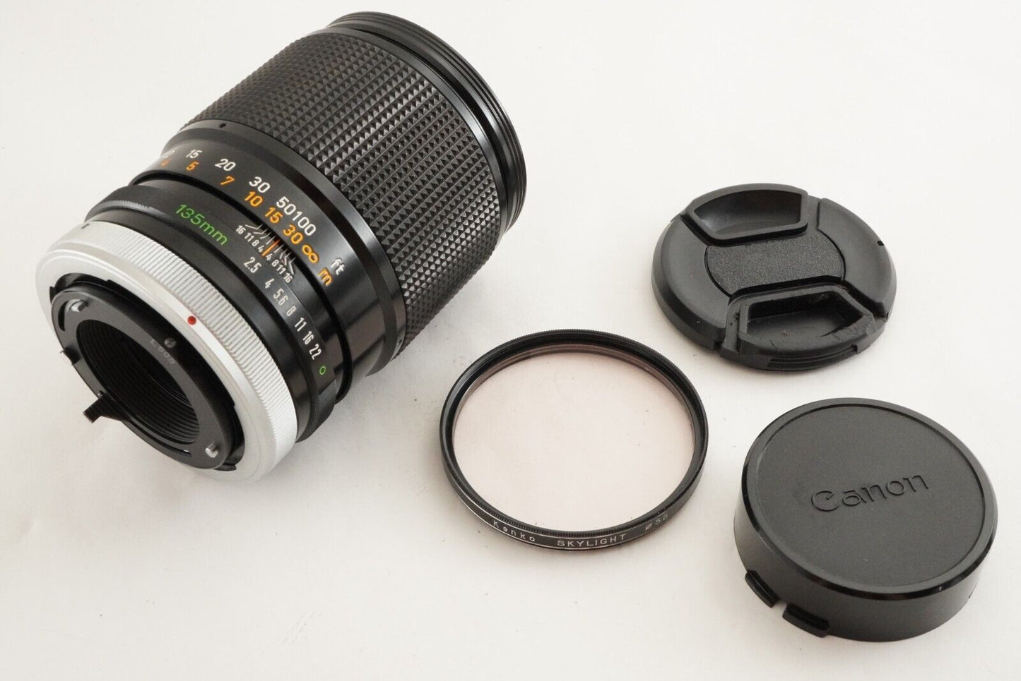 Canon FD 135mm F2.5 MF Telephoto Lens from Japan #9658