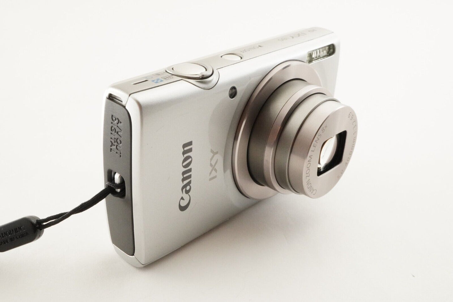 Canon IXY 180 Silver With 4GB SDHC Card from Japan #1616