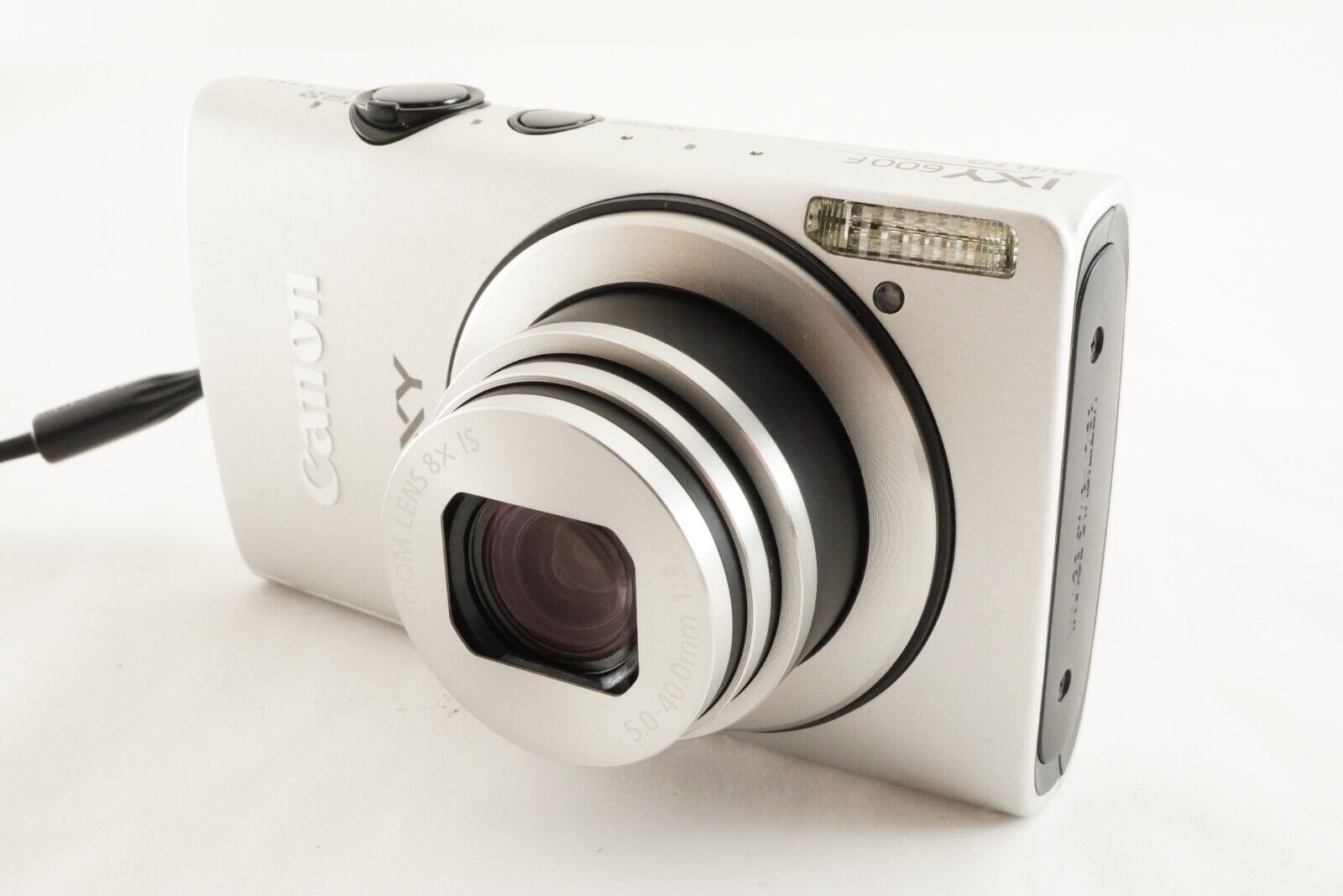 Canon IXY 600F Silver In Box With 4GB SDHC Card Digital Canon IXY 600F Silver In Box With 4GB SDHC Card Digital