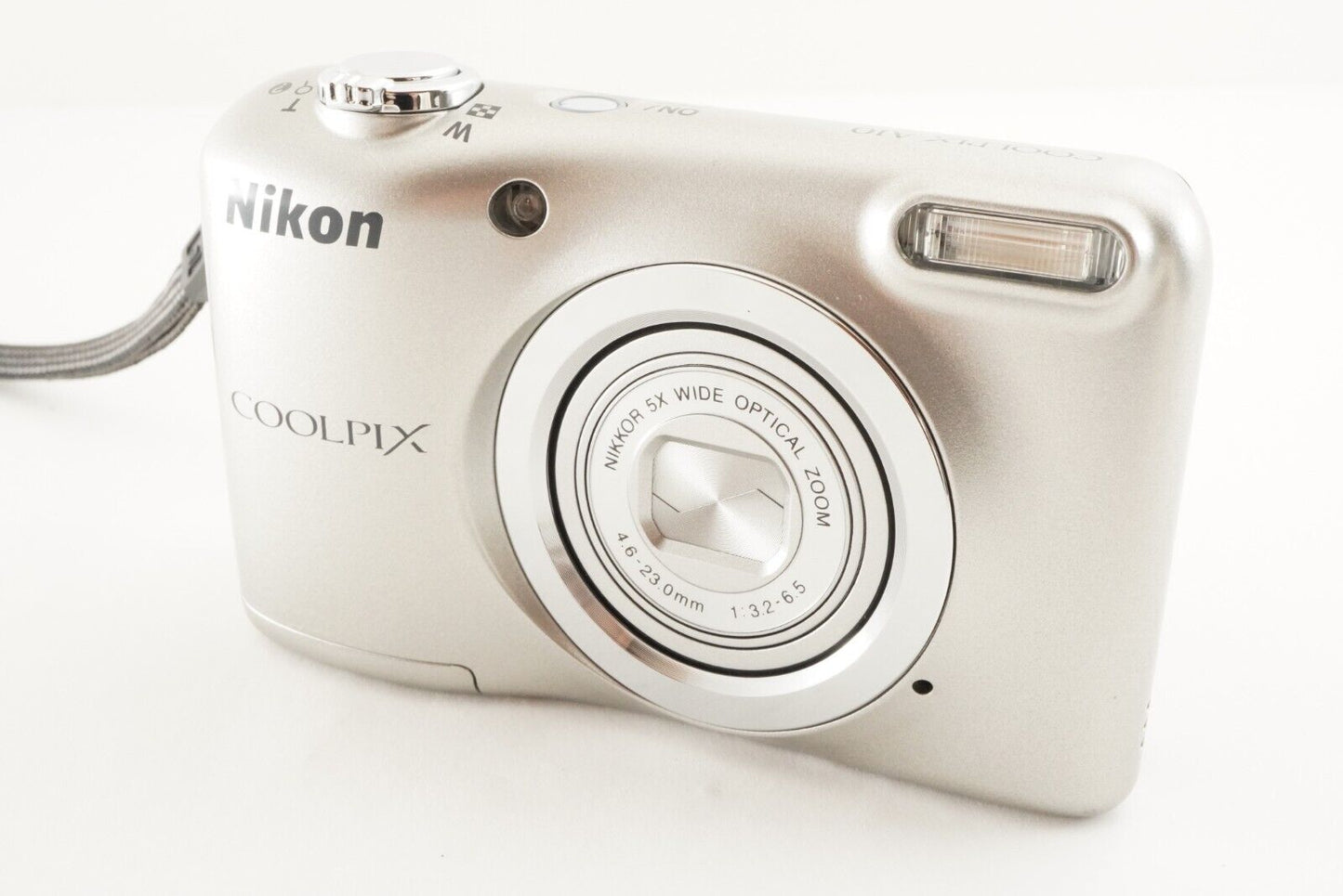 Nikon COOLPIX A10 Silver In Box With 2GB SD Card Digital Camera from Japan #1553