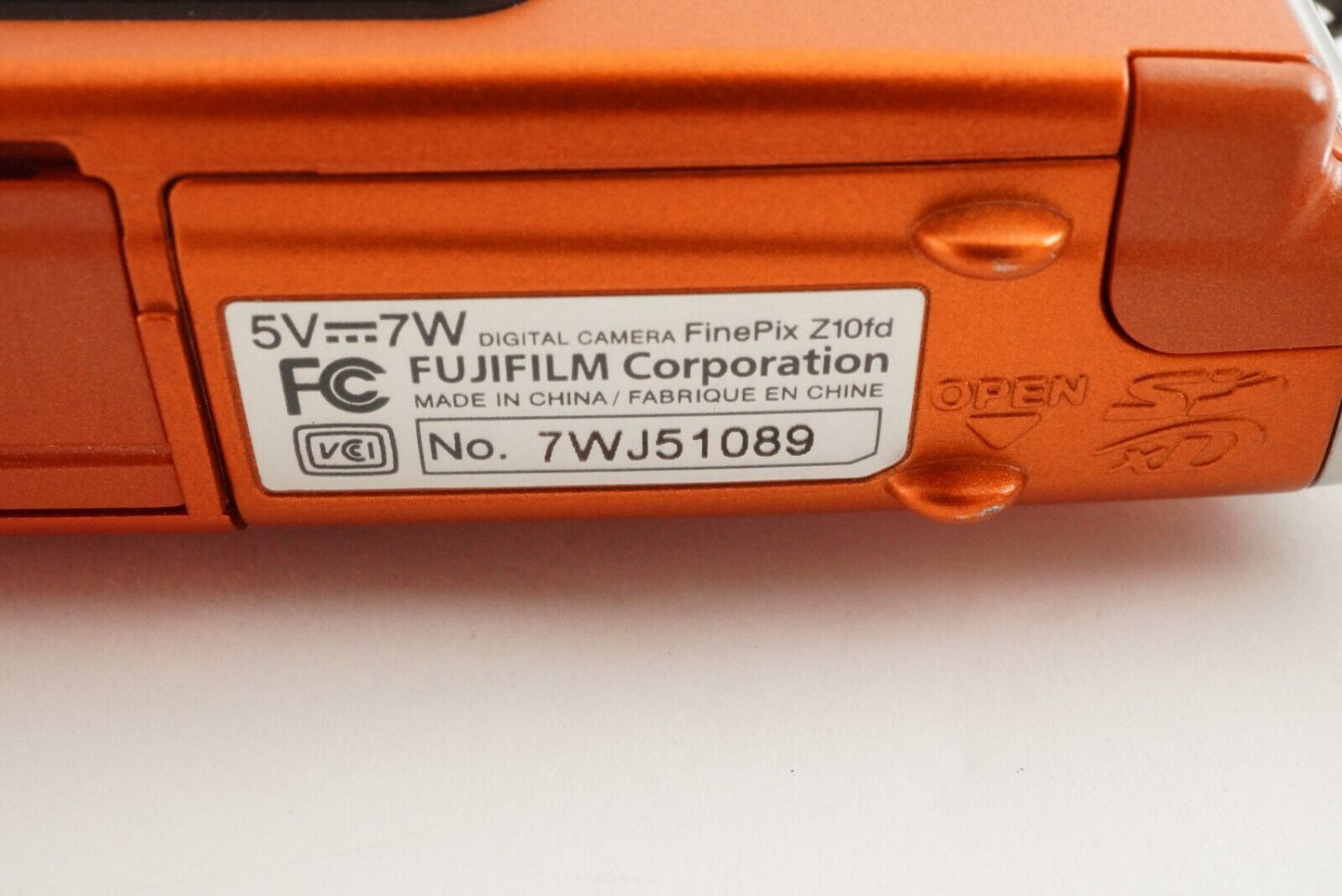 FUJIFILM FinePix Z10fd Orange With 2GB SDHC Card Digital Camera from Japan #1536