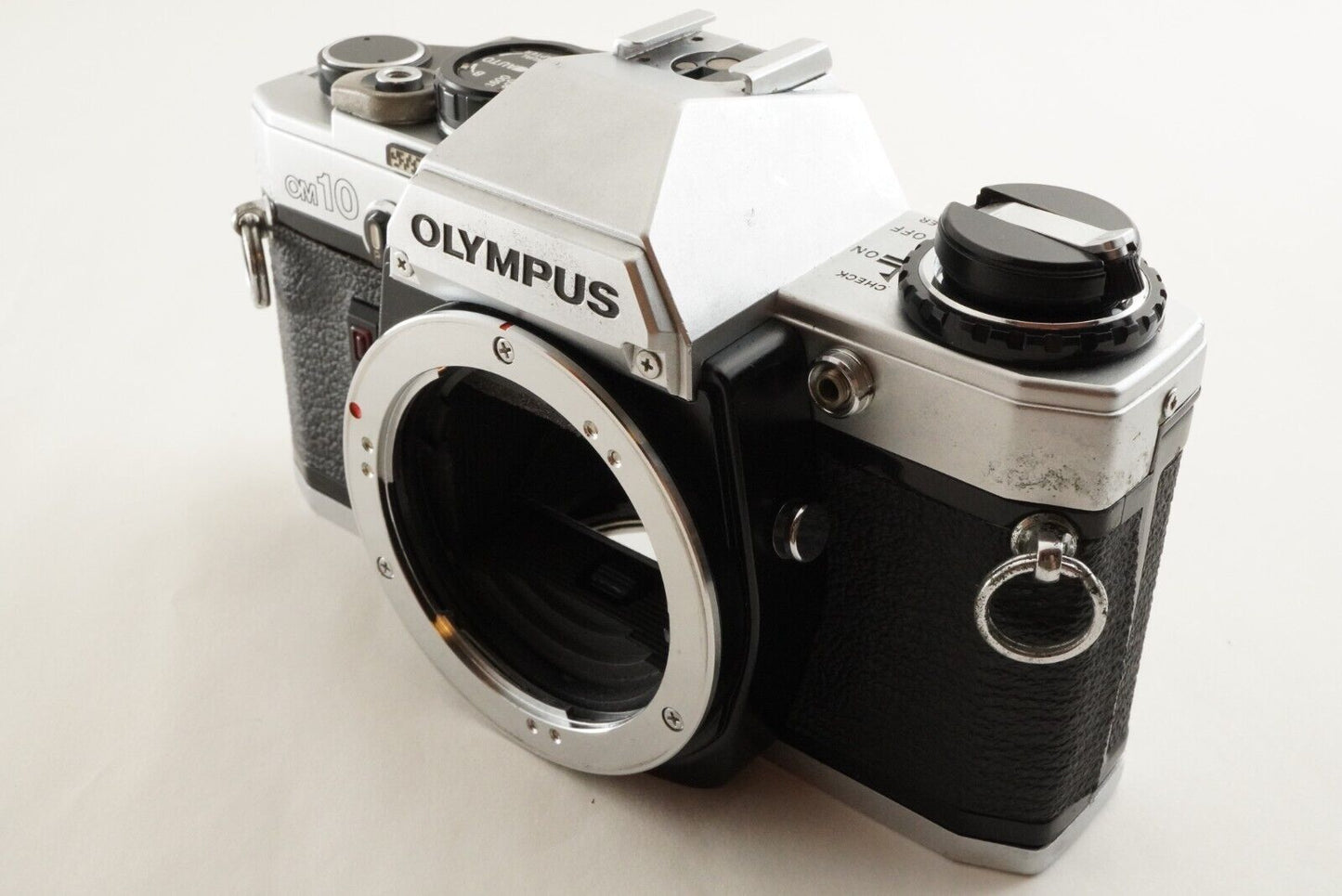 New Light Seals OLYMPUS OM-10 + OM-SYSTEM ZUIKO MC 50mm F1.8 from Japan #8761